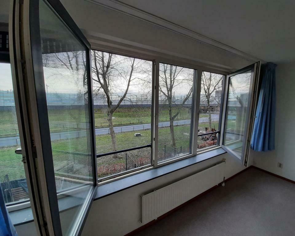show all photos of Laan der V.O.C.