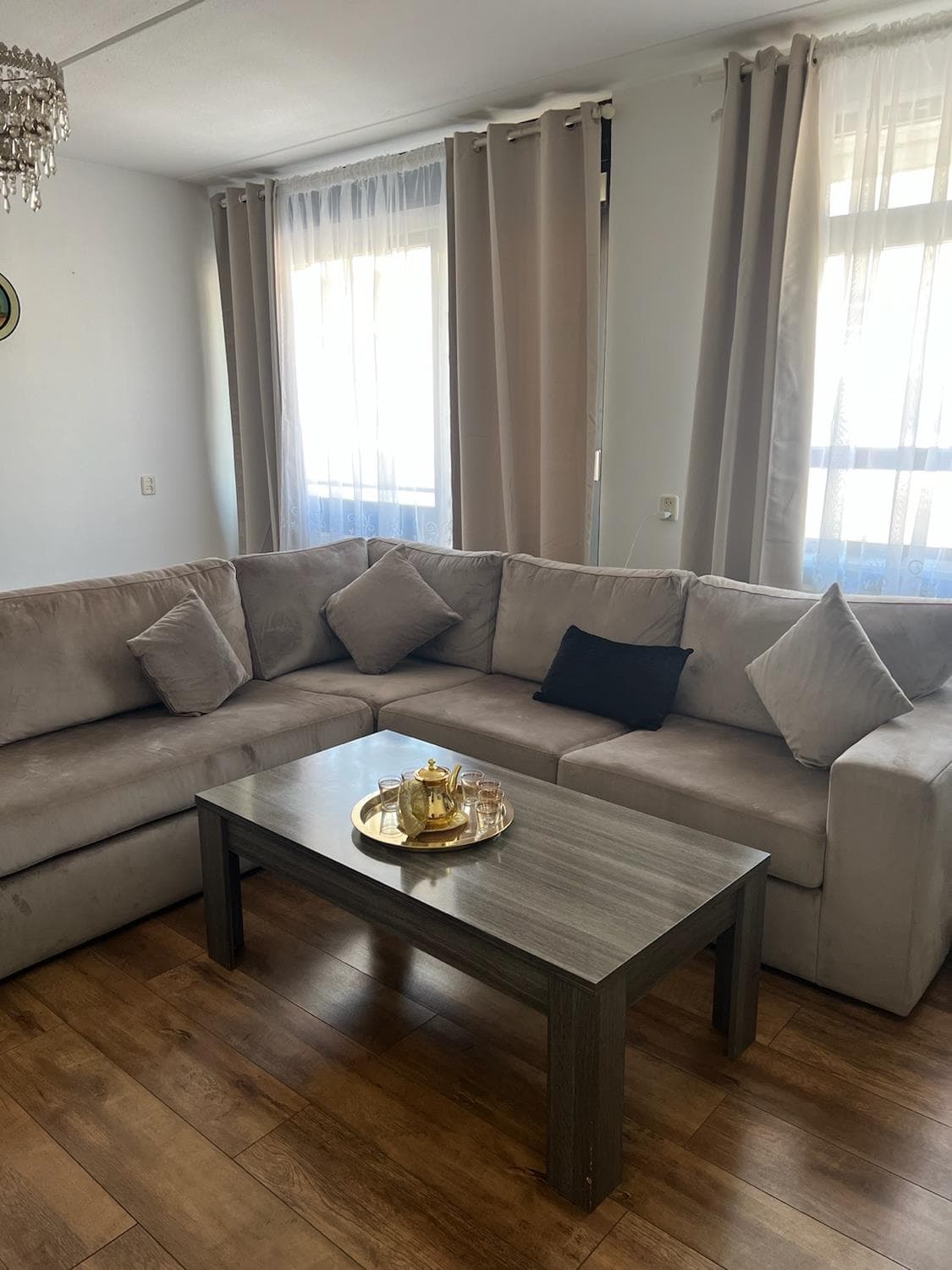 show all photos of Albert Camuslaan