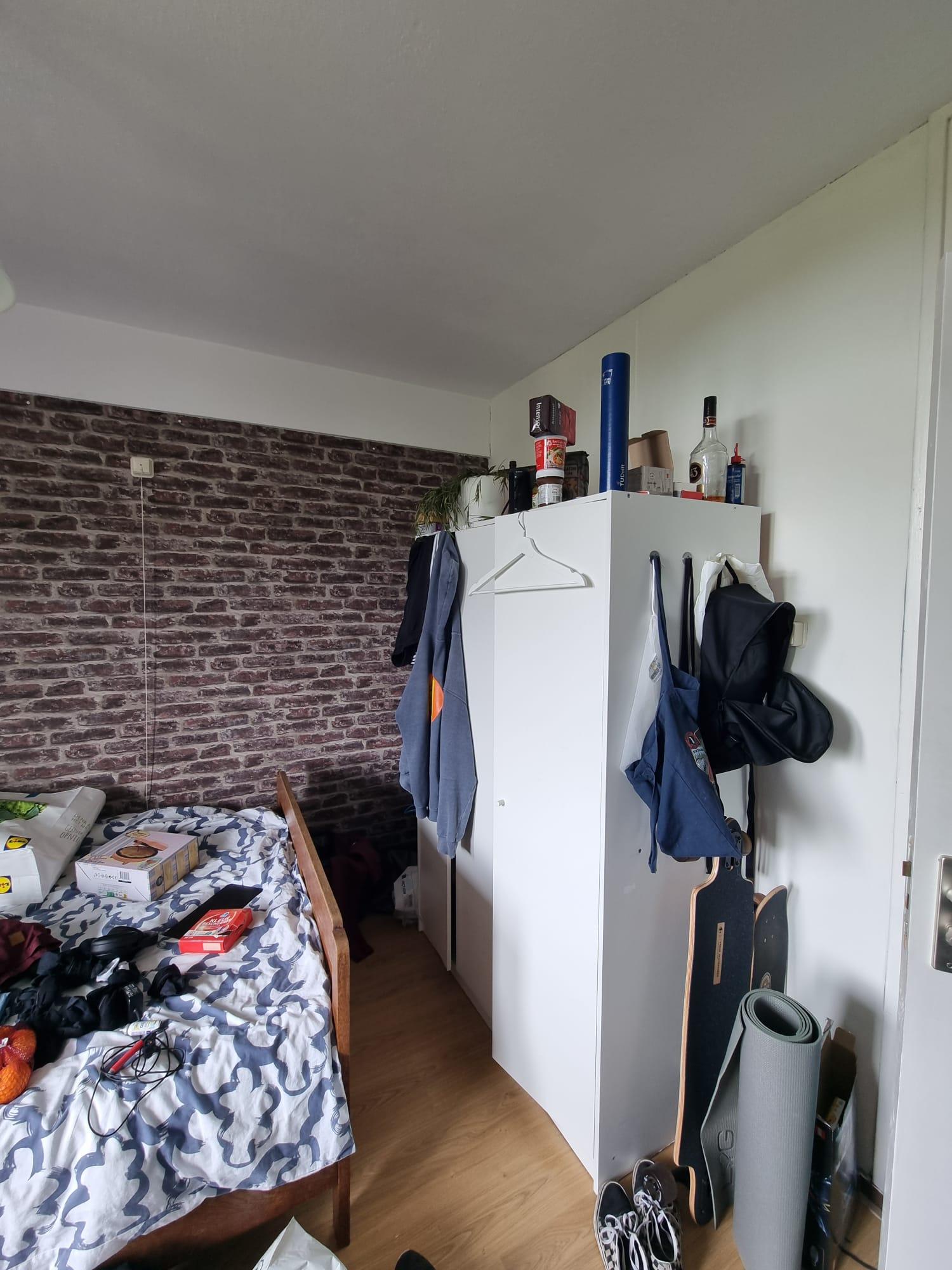 show all photos of Louis Couperuslaan