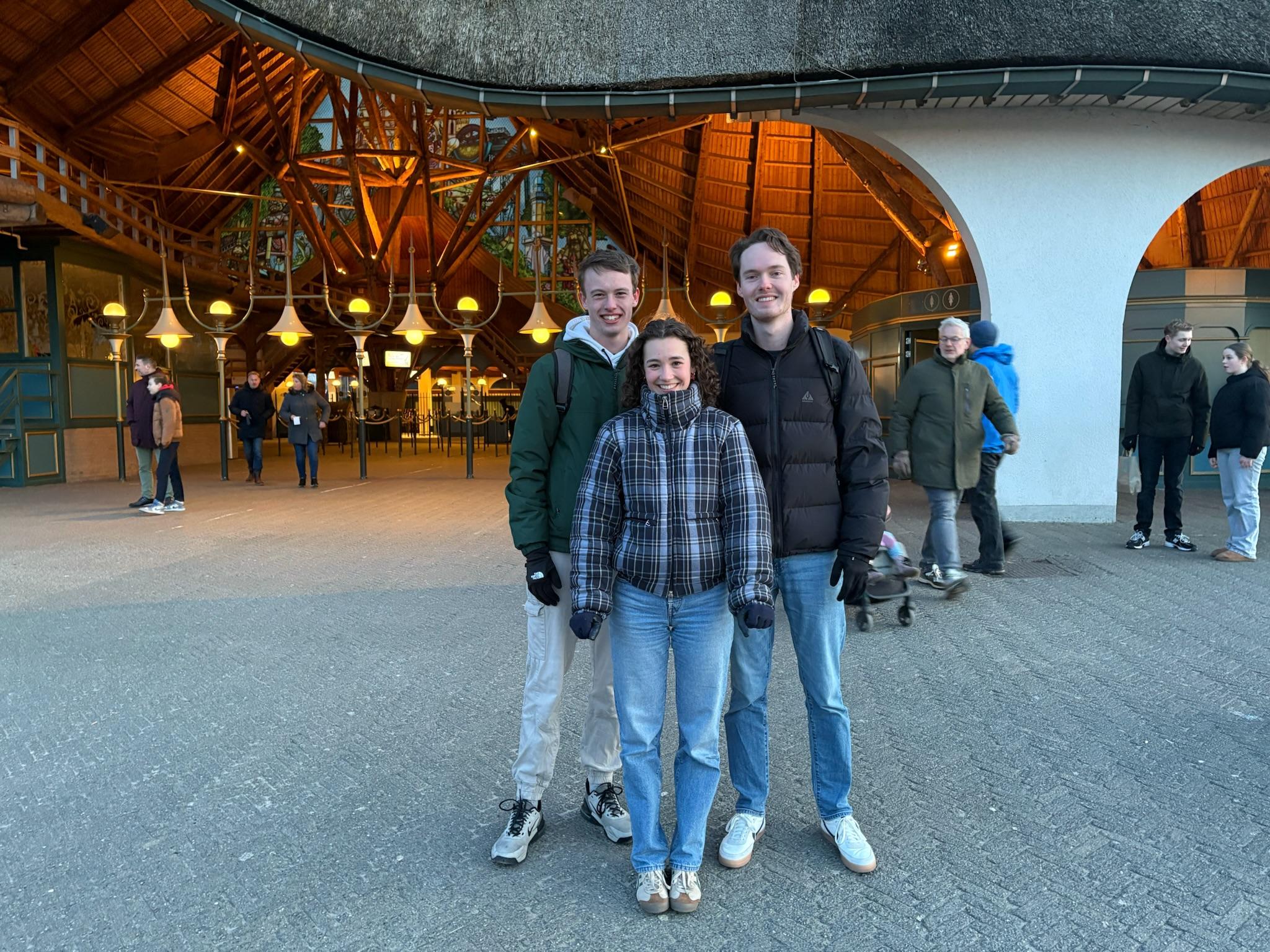 show all photos of van Vredenburchweg