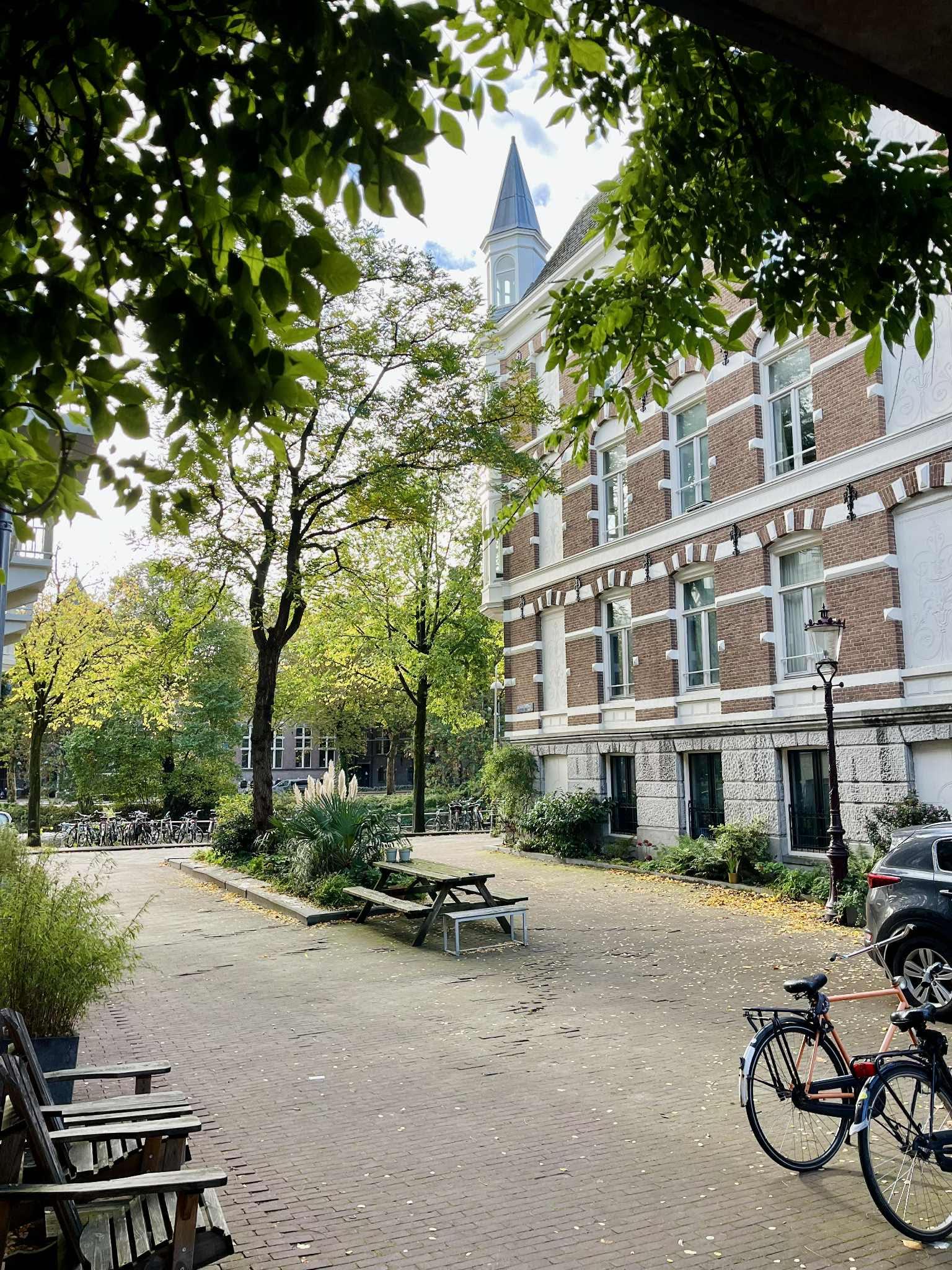 show all photos of Alexanderstraat