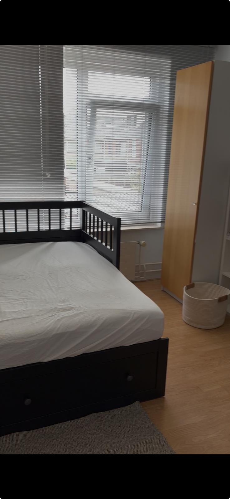 show all photos of Korfakker