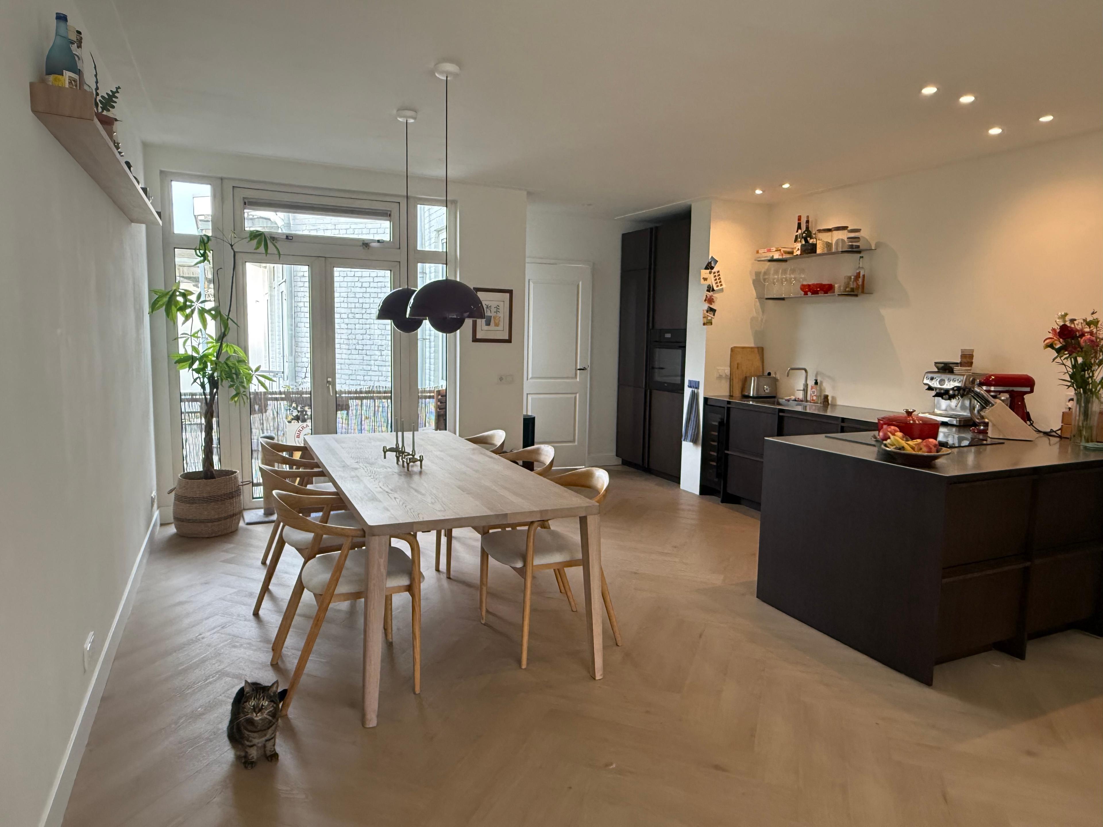 show all photos of Van Rappardstraat