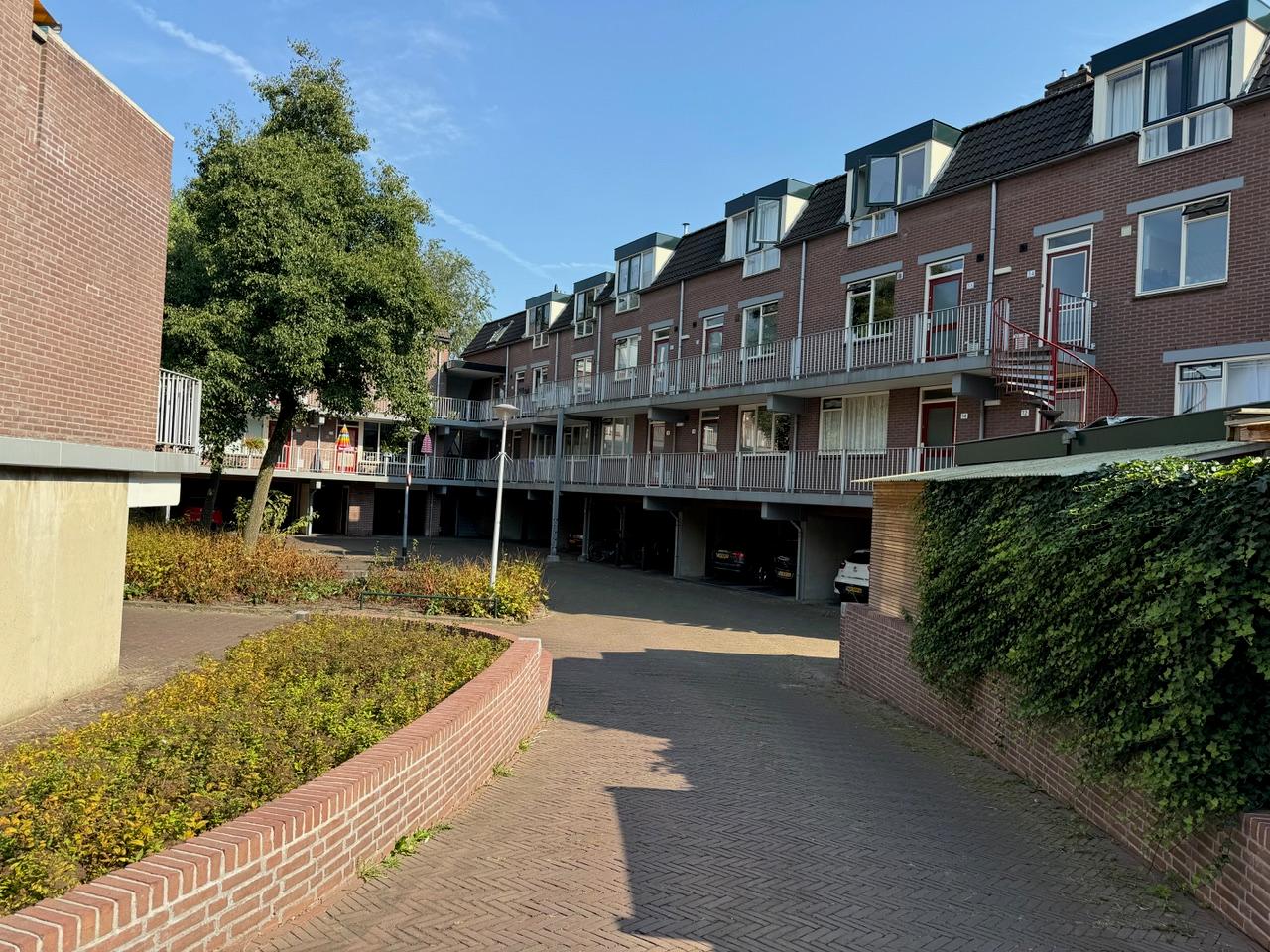 show all photos of Anthonius Brouwerstraat