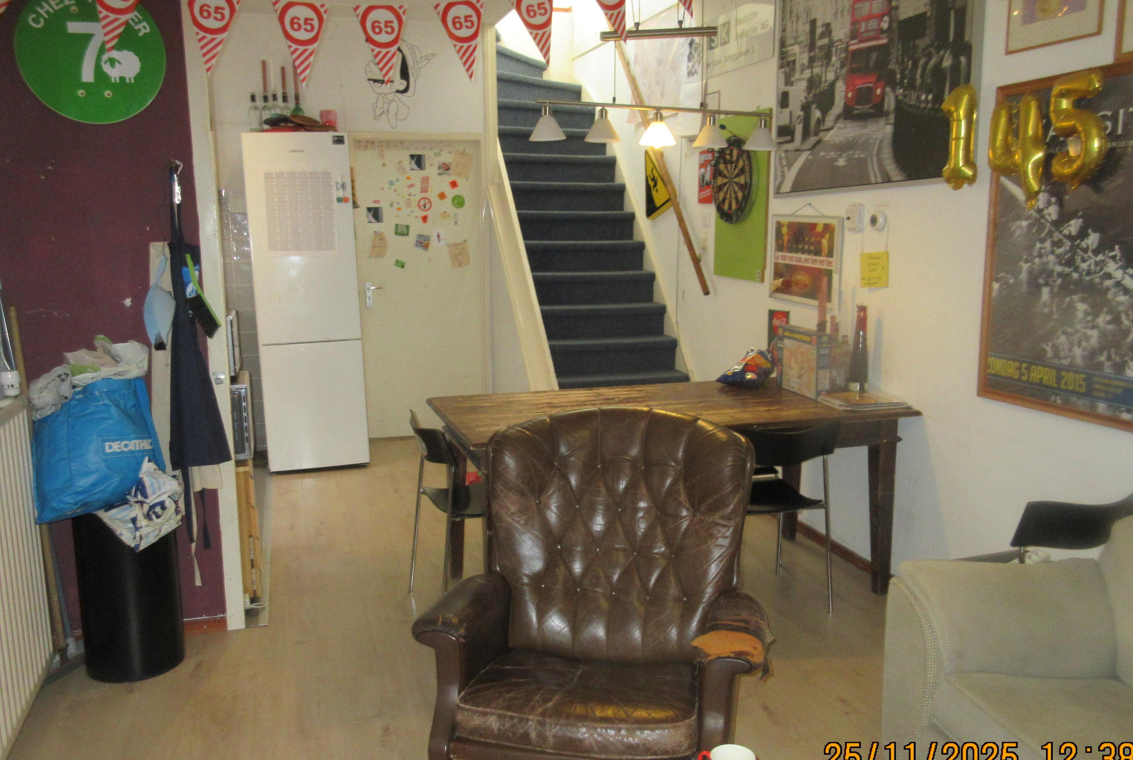 show all photos of Oosteinde