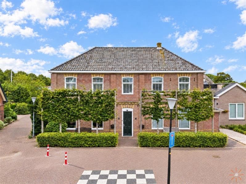 show all photos of Dorpsstraat