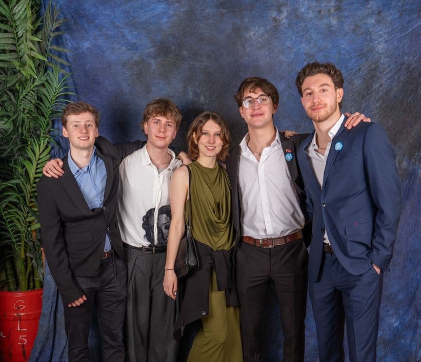 show all photos of Witbreuksweg