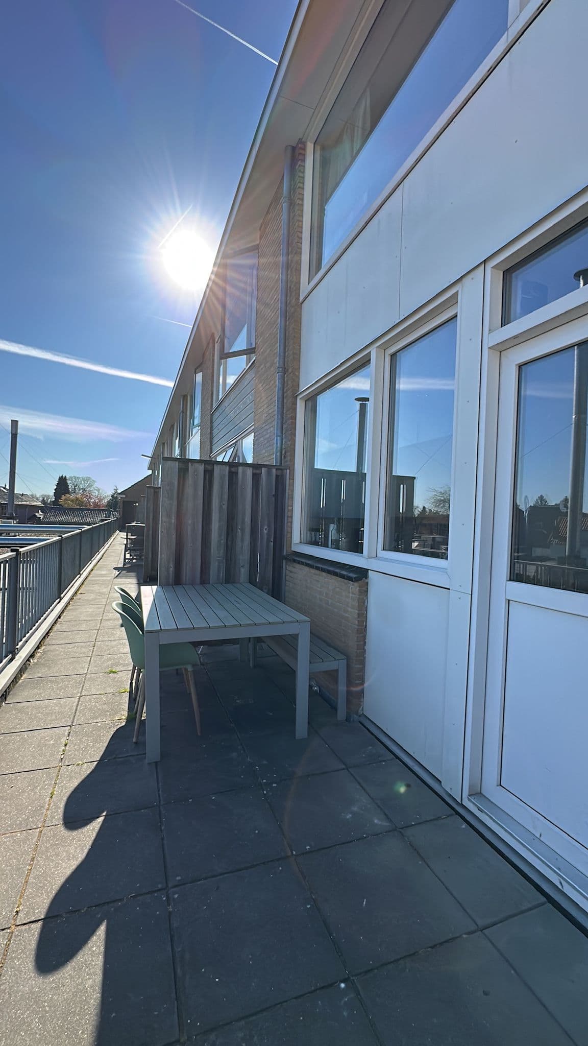 show all photos of Veenderweg