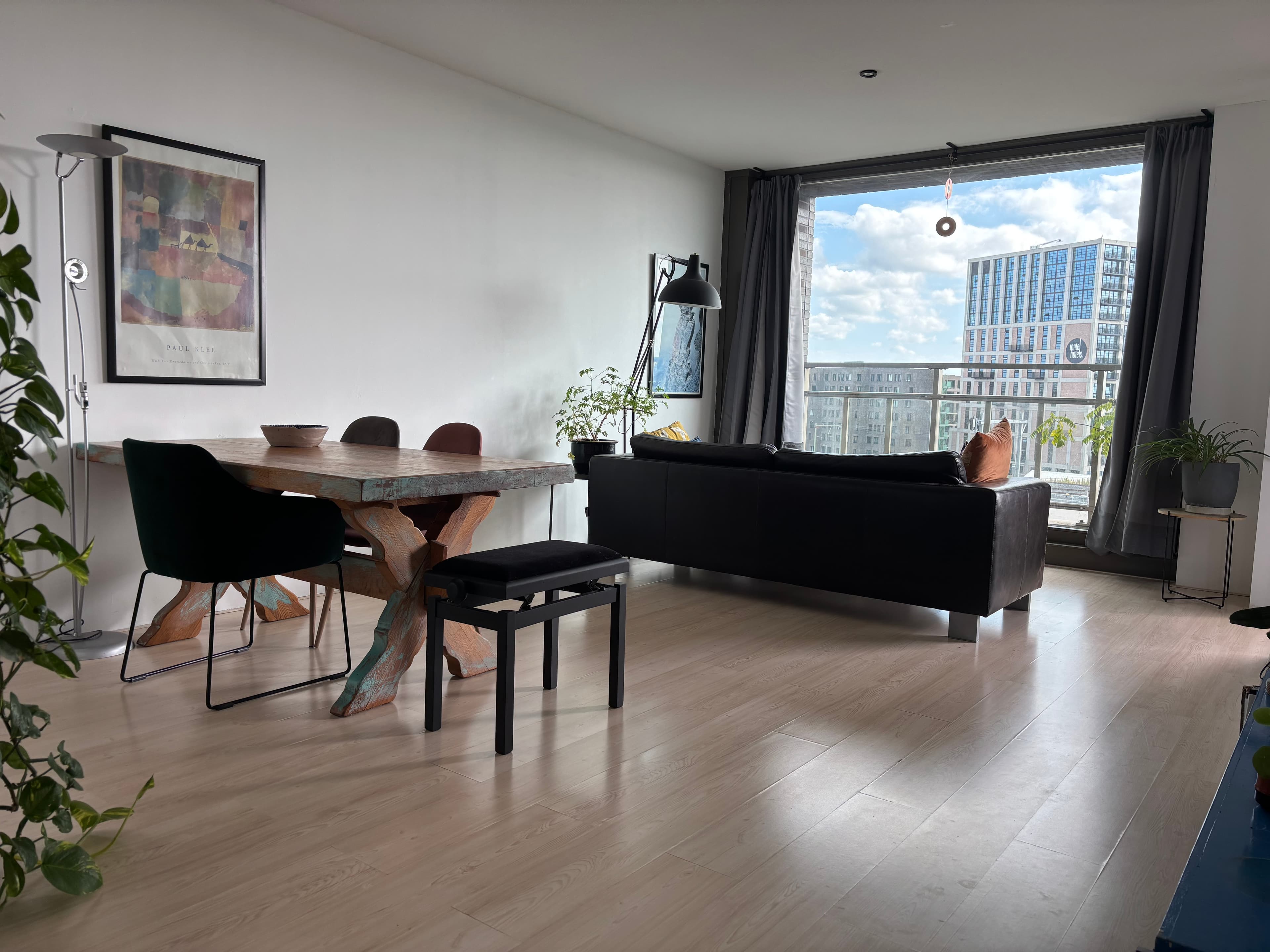 show all photos of Oostelijke Handelskade