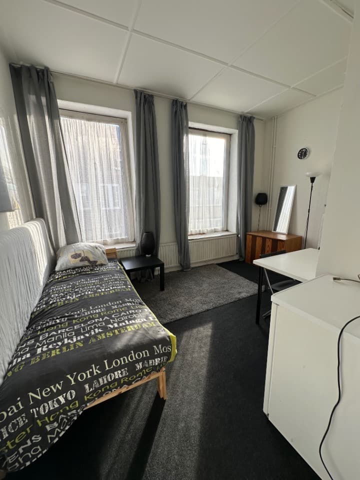 show all photos of Schaesbergerstraat