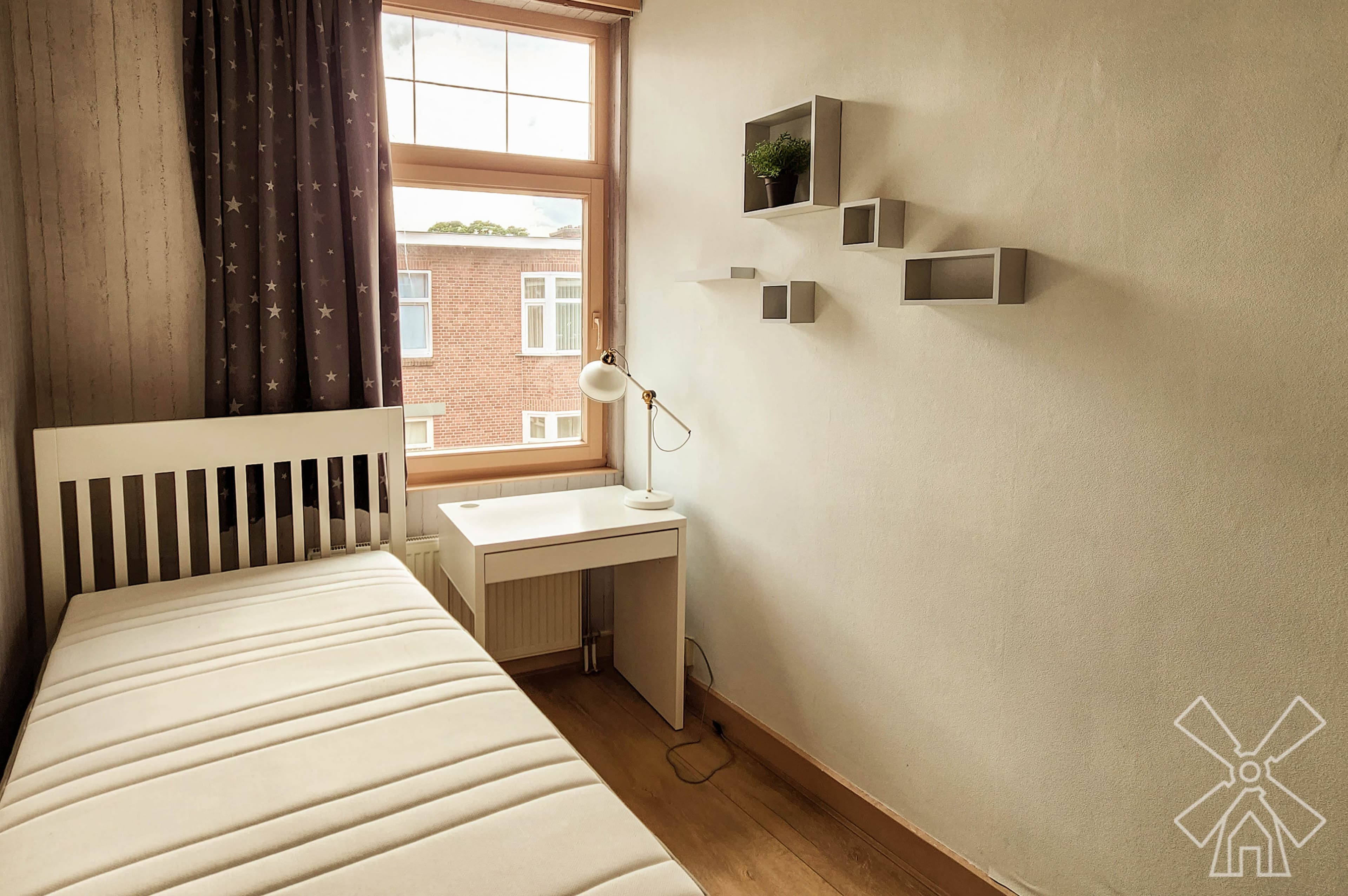 show all photos of Buitenwatersloot