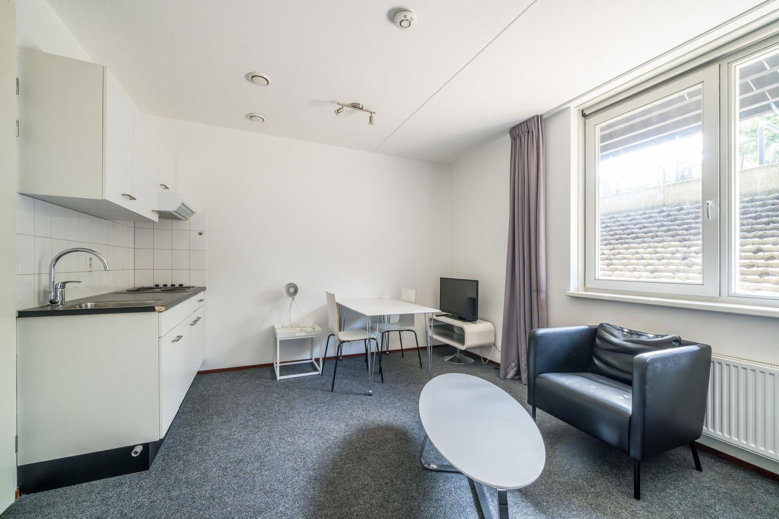 show all photos of Eerste Oude Heselaan