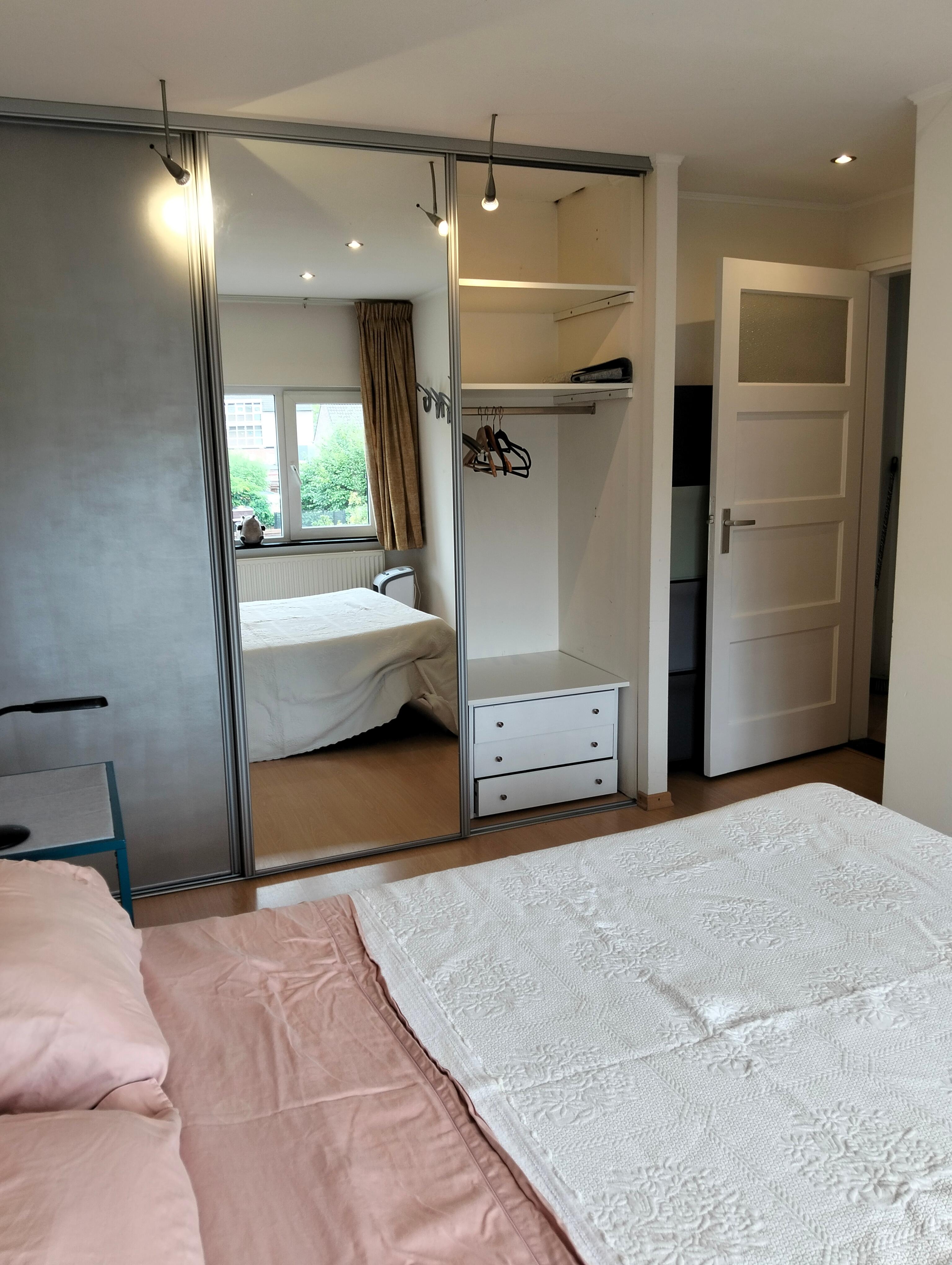 show all photos of Laan in den Drink