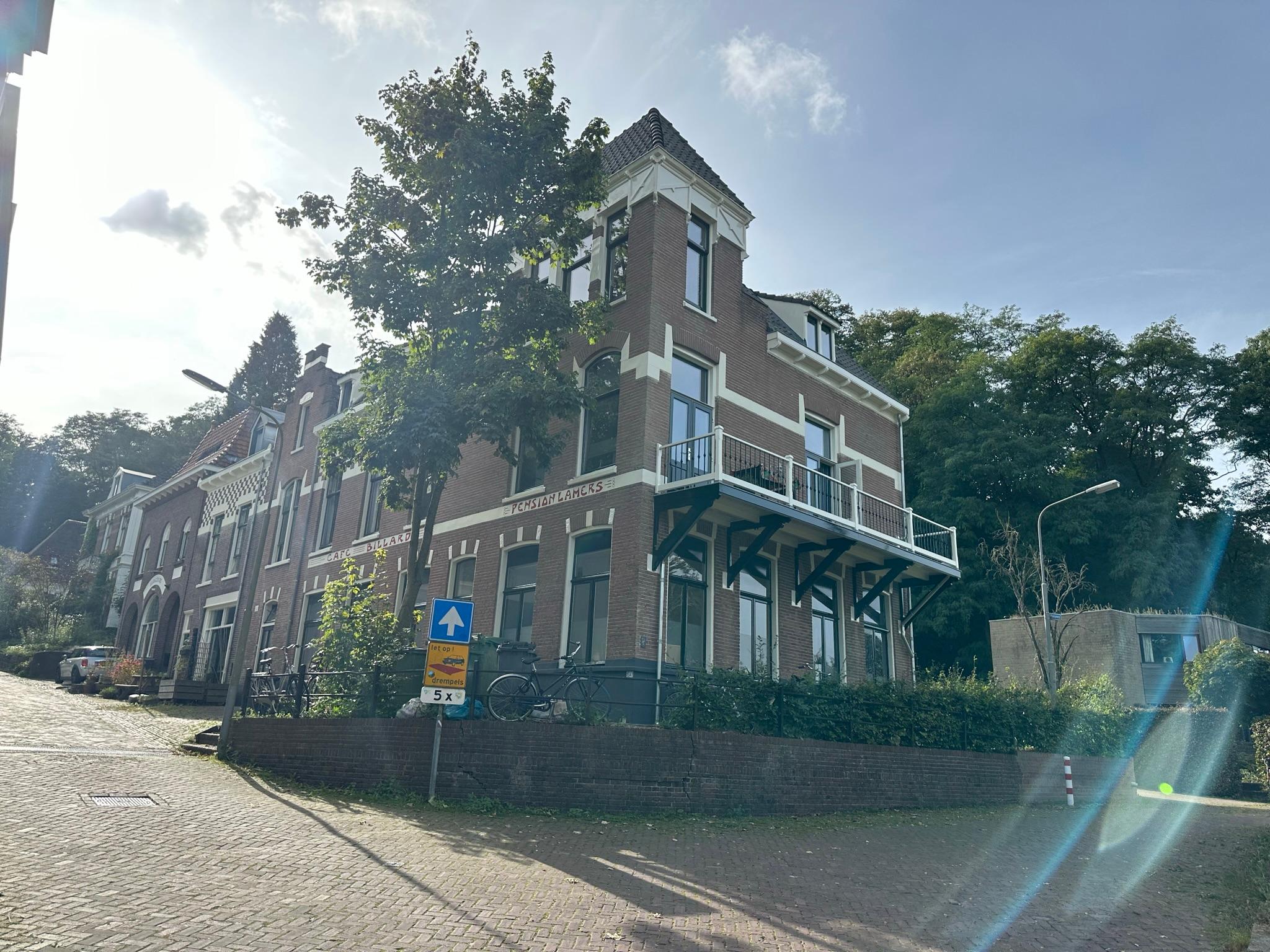 show all photos of Ubbergse Holleweg