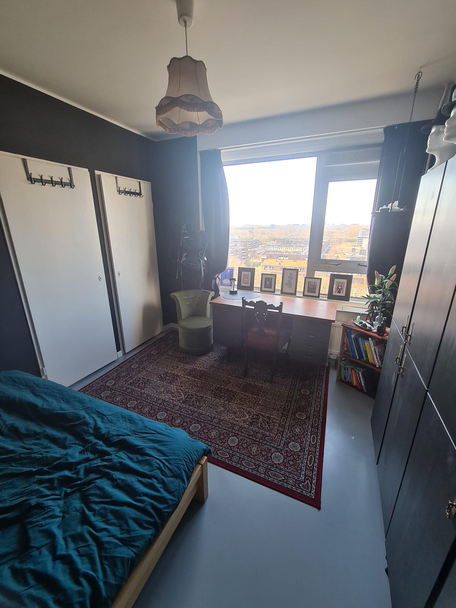 show all photos of Nachtwachtlaan