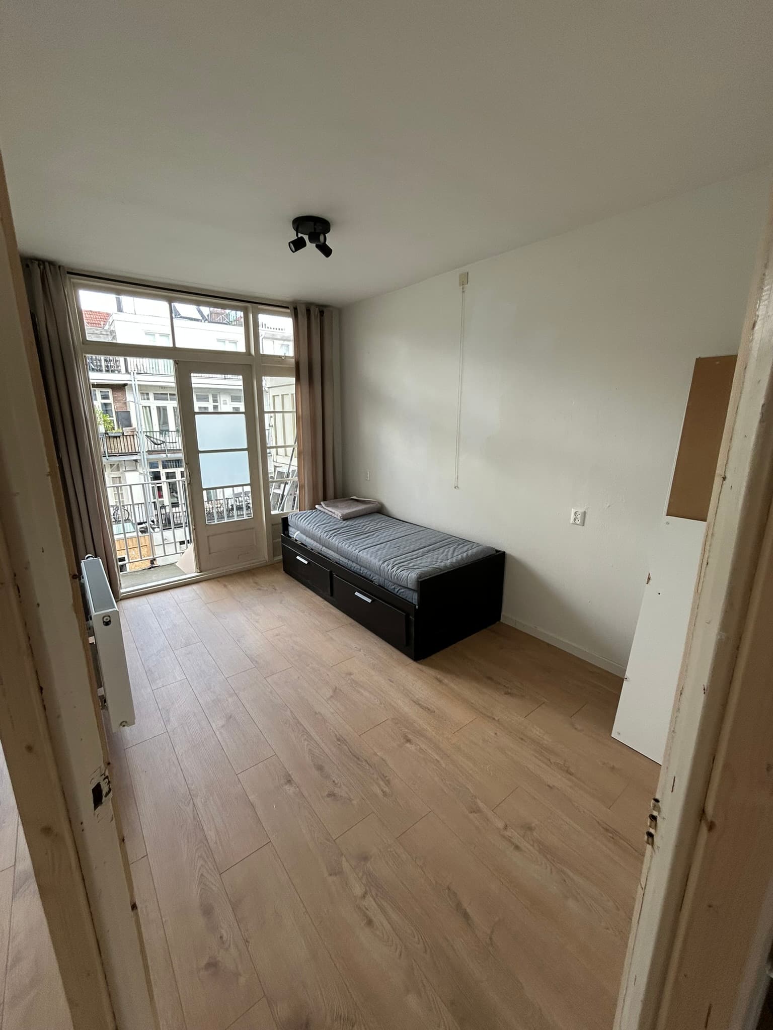 show all photos of Piet Gijzenbrugstraat