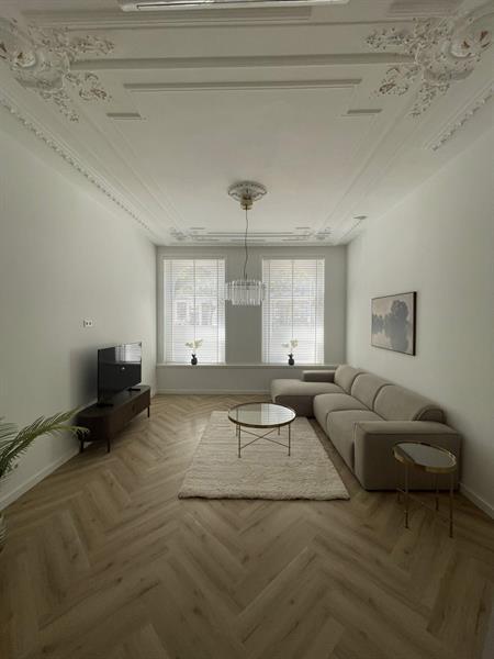 show all photos of 's-Gravendijkwal