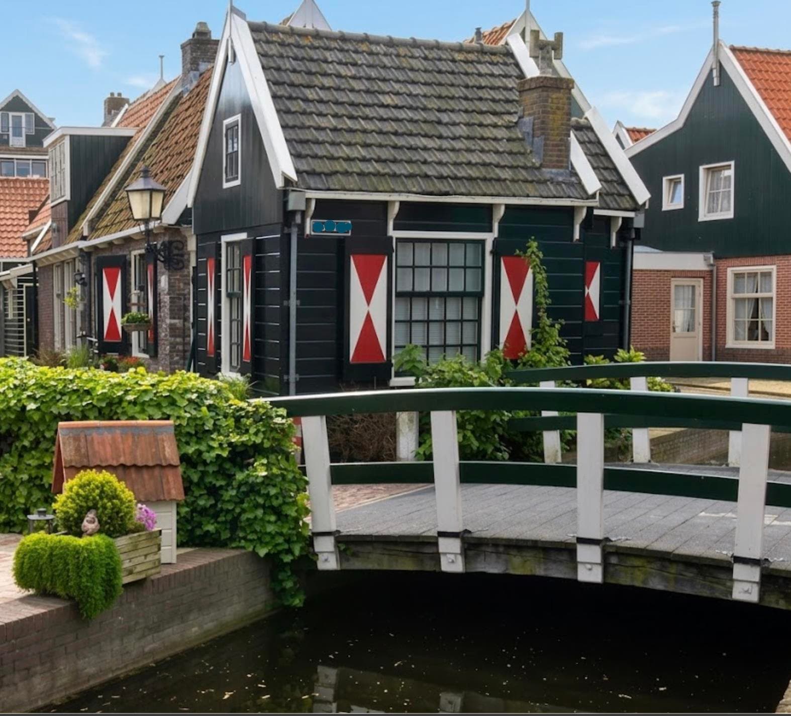 show all photos of Doolhof
