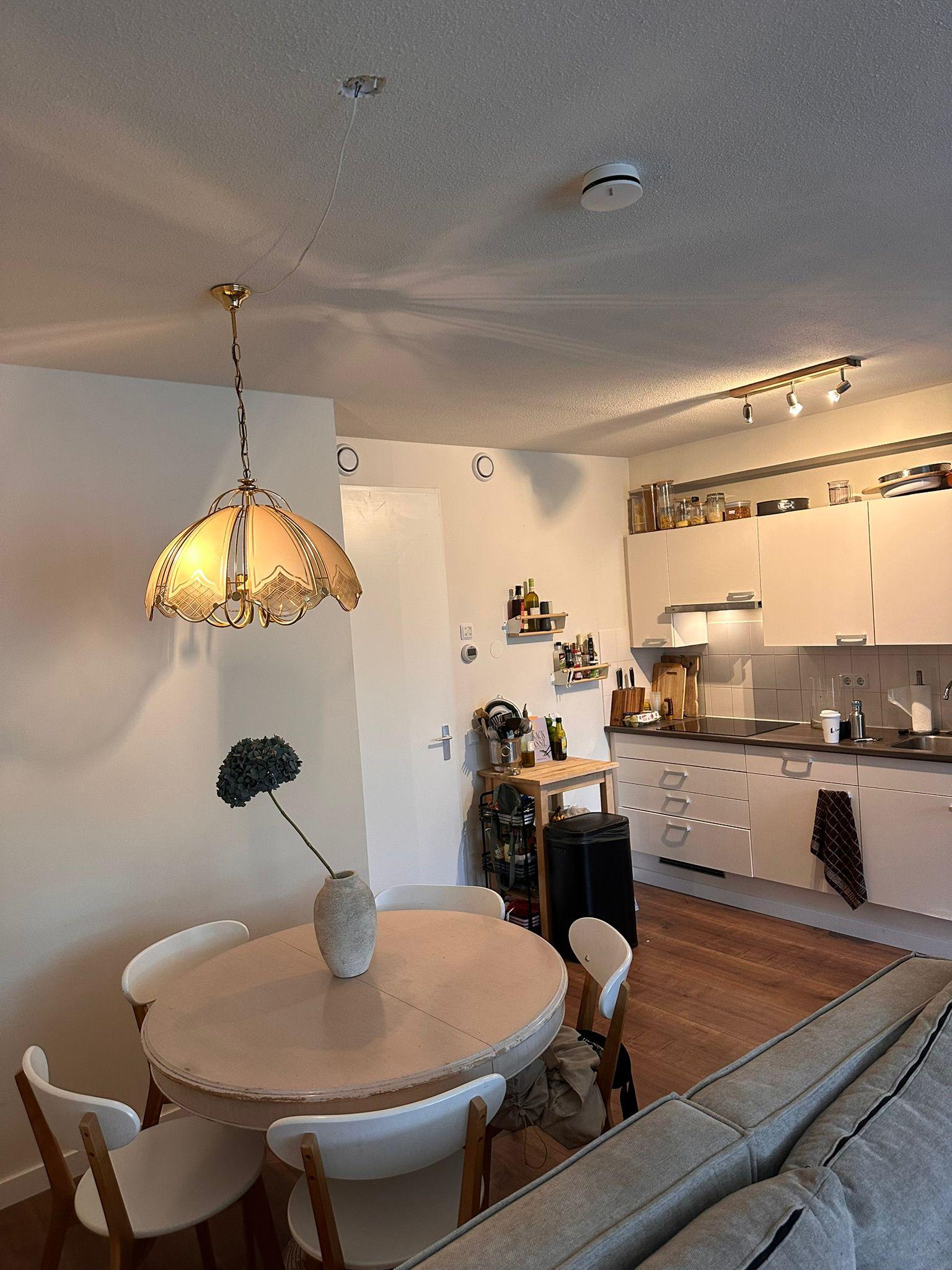 show all photos of Lakenplein