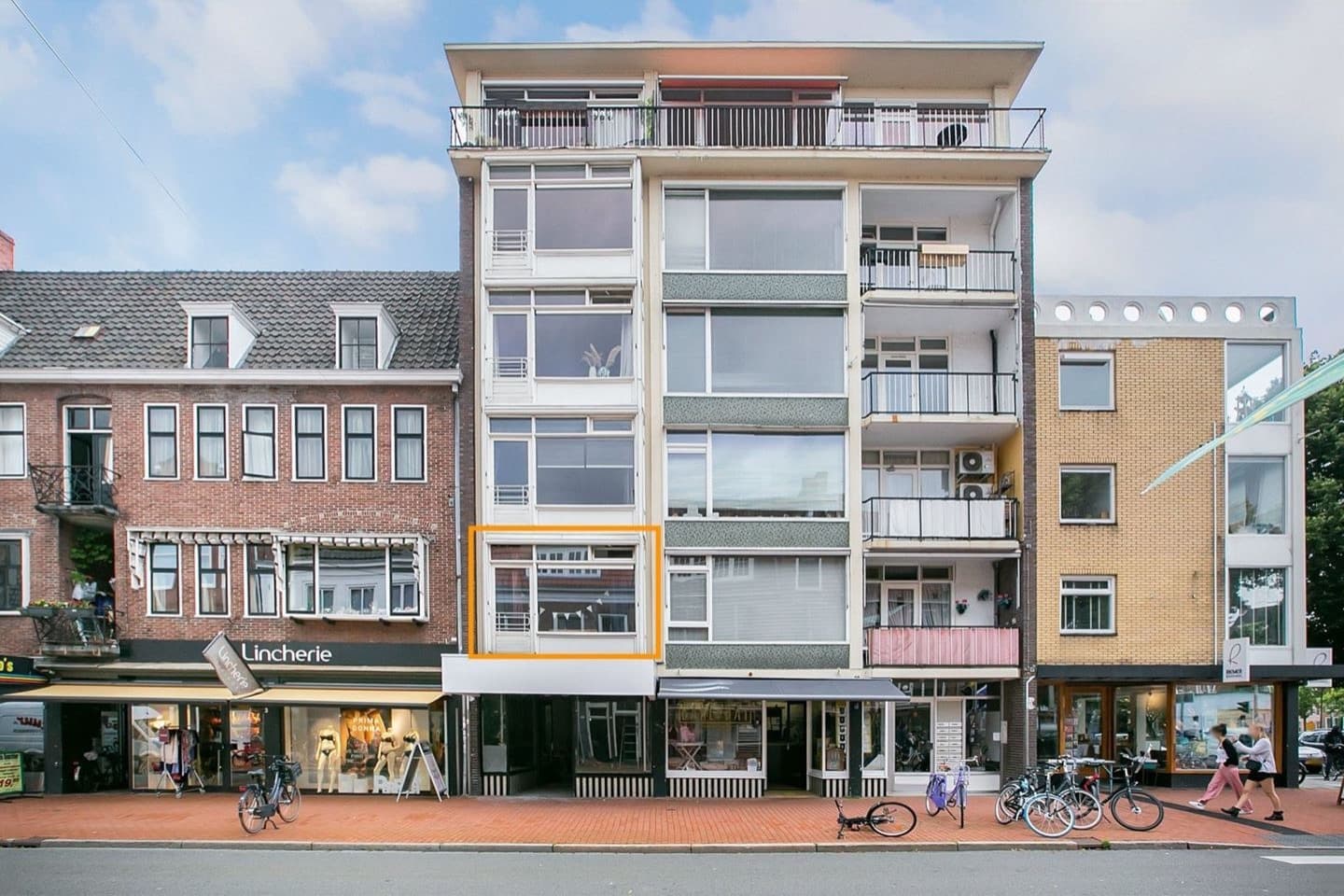 show all photos of Nieuwe Ebbingestraat