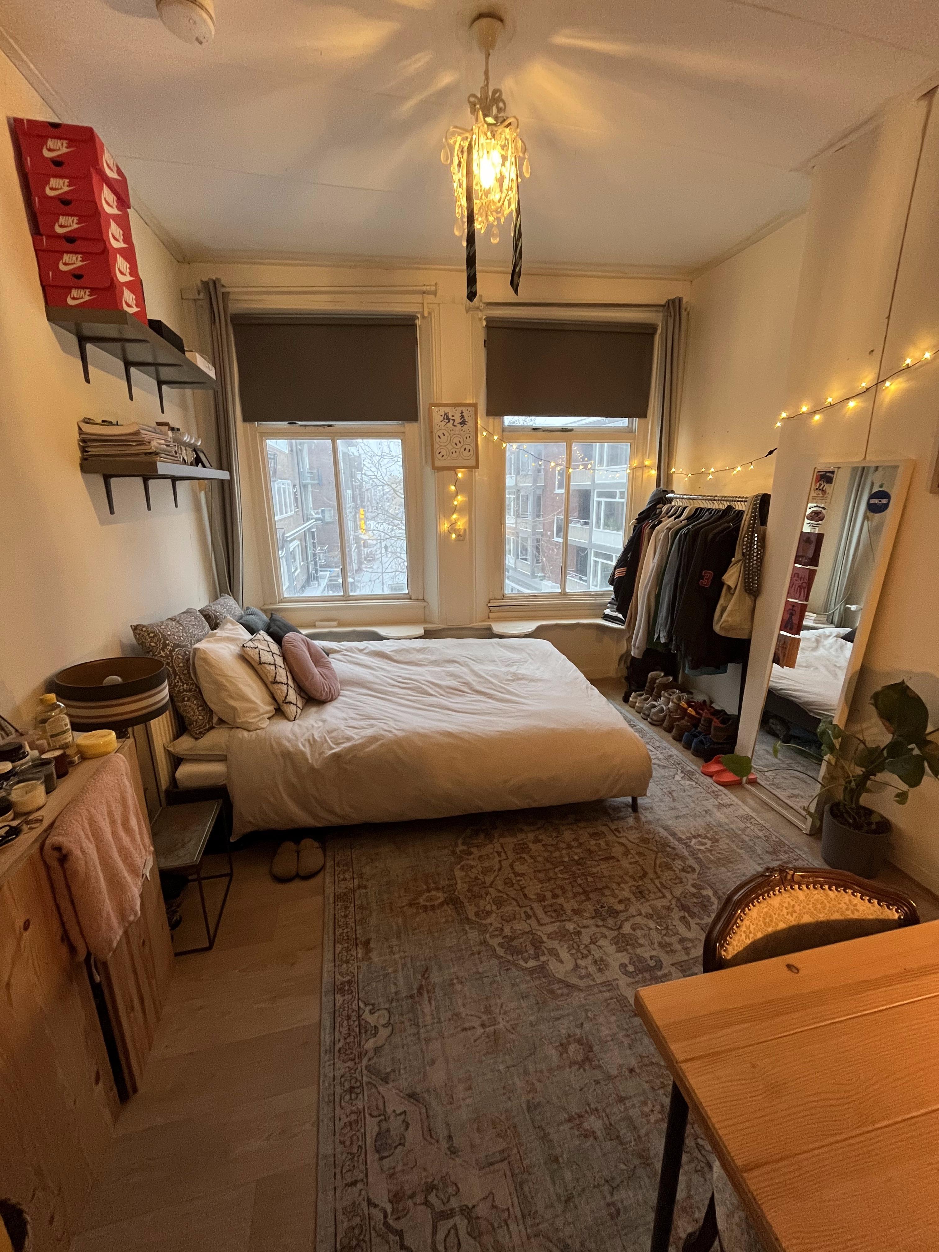 show all photos of Zwanestraat