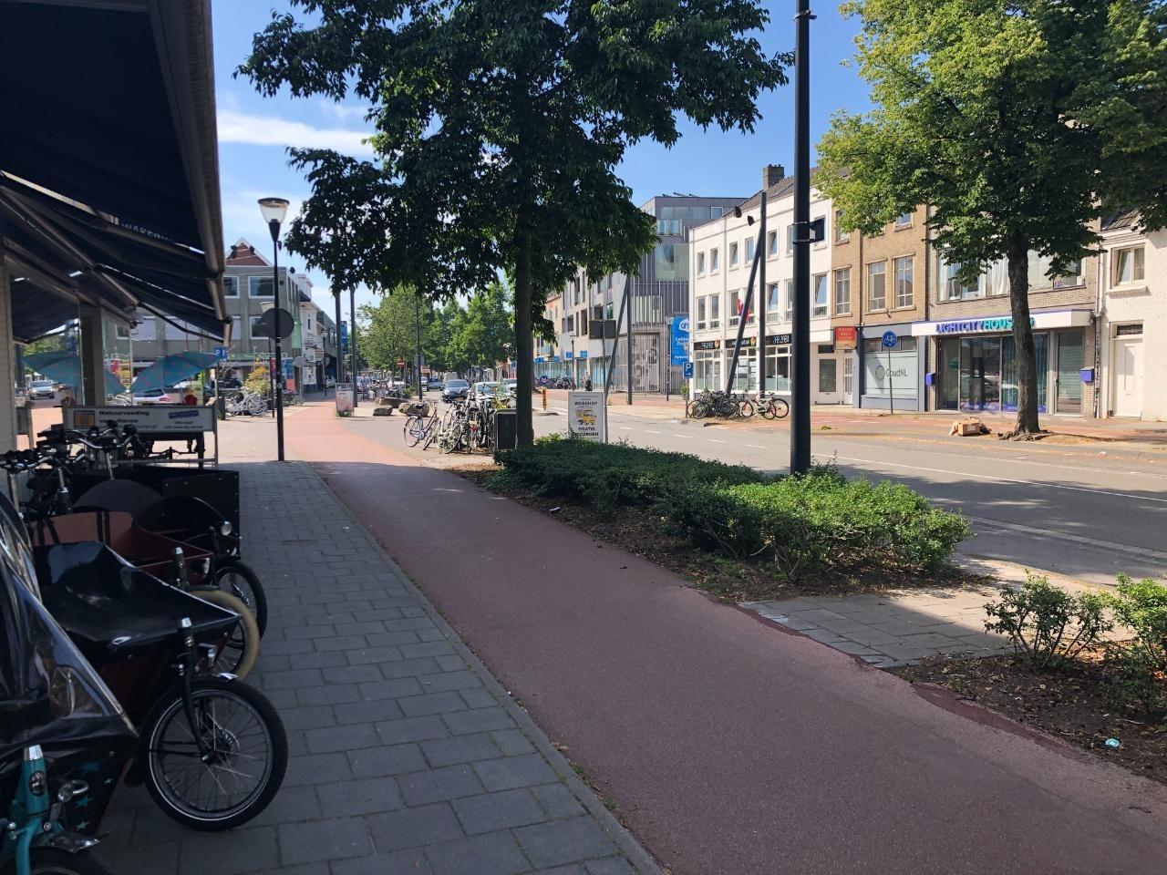 show all photos of Leenderweg