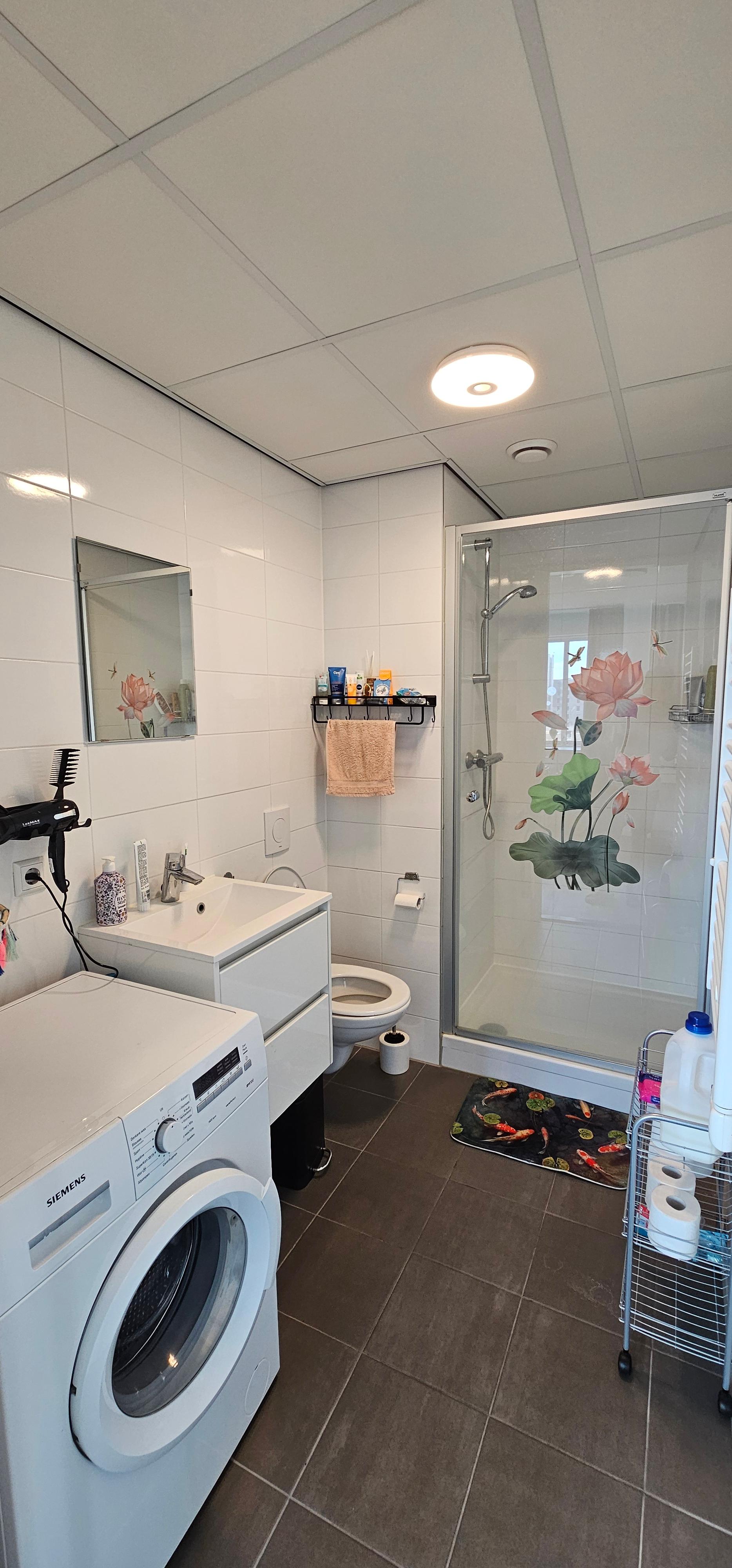 show all photos of Dr H. Colijnlaan