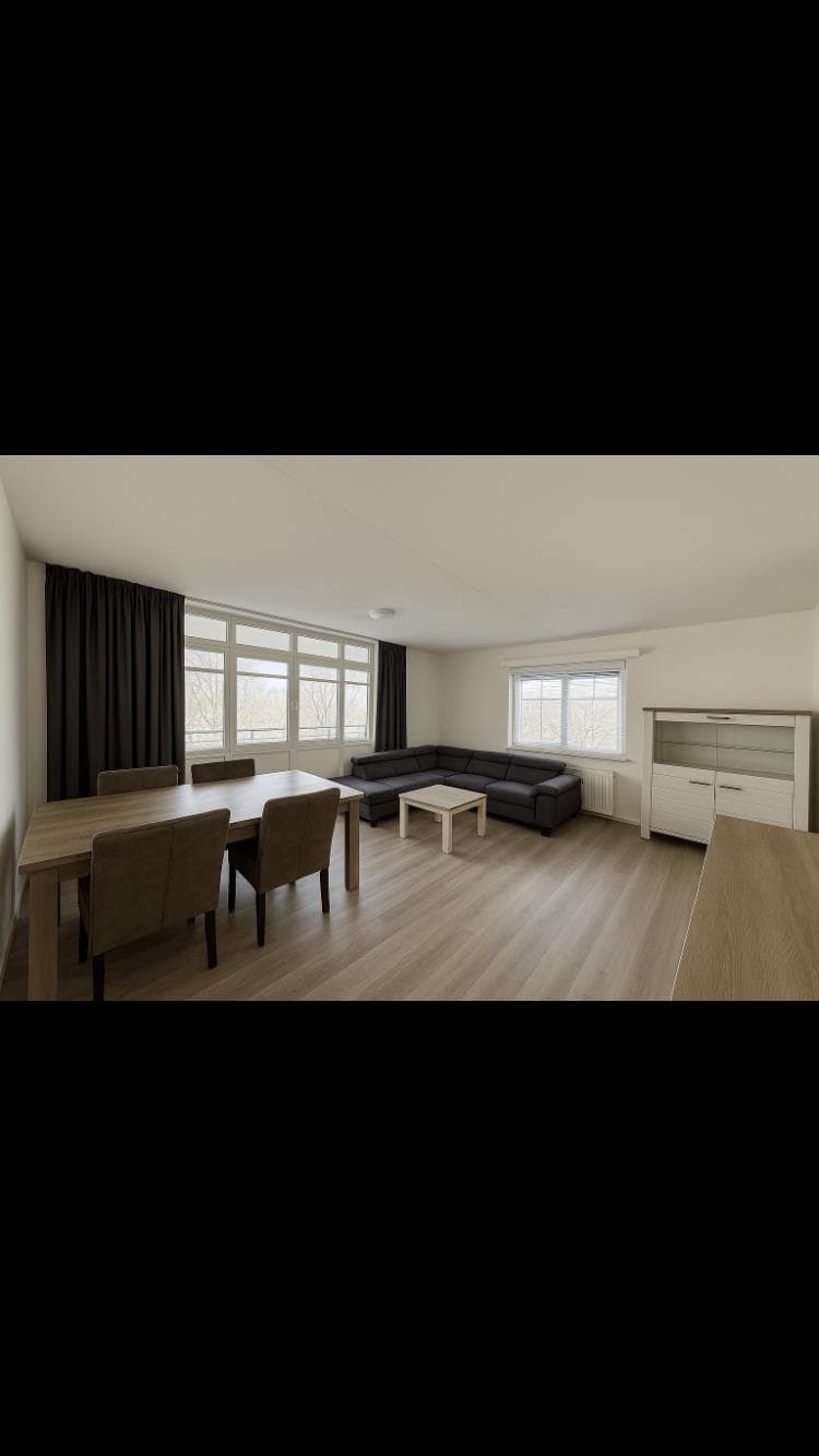 show all photos of IJplein