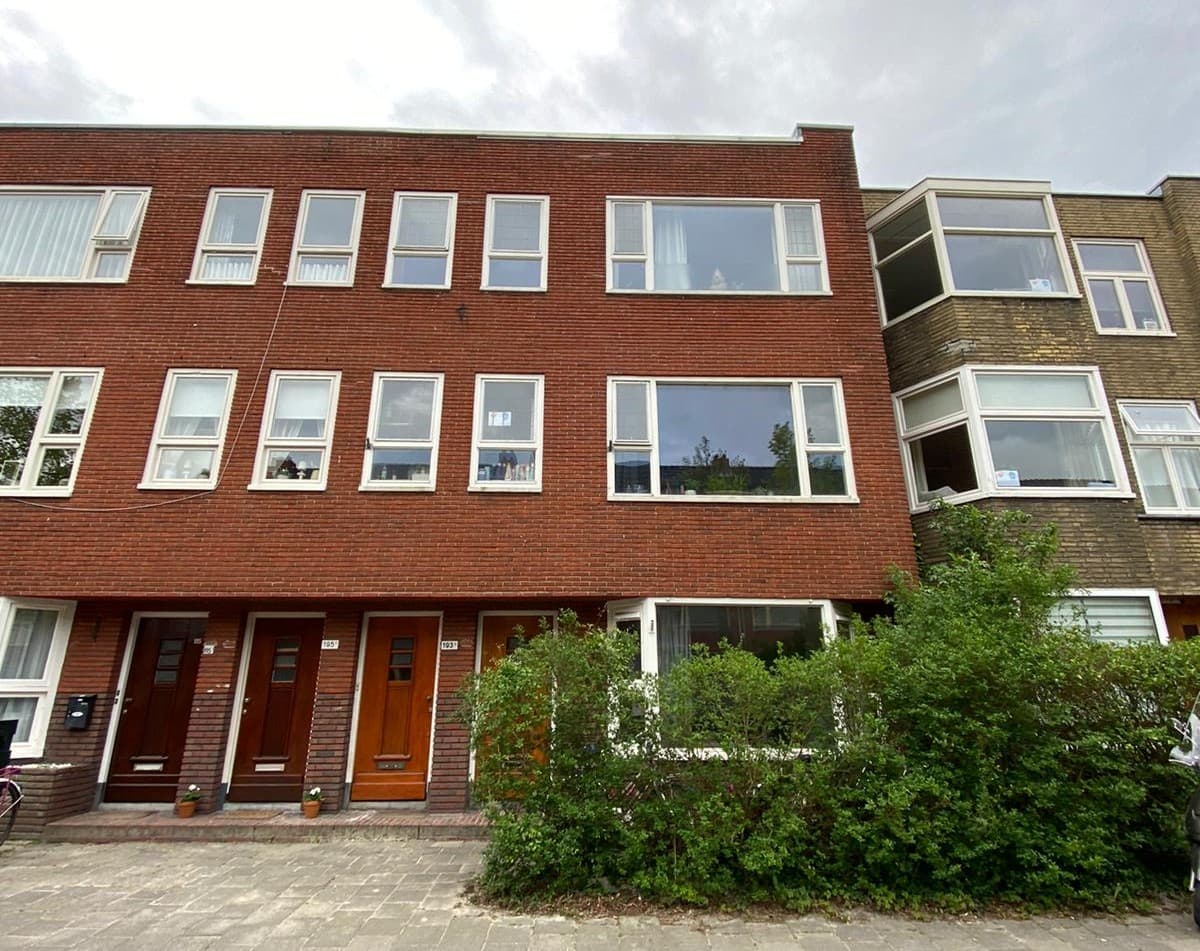 show all photos of Korreweg