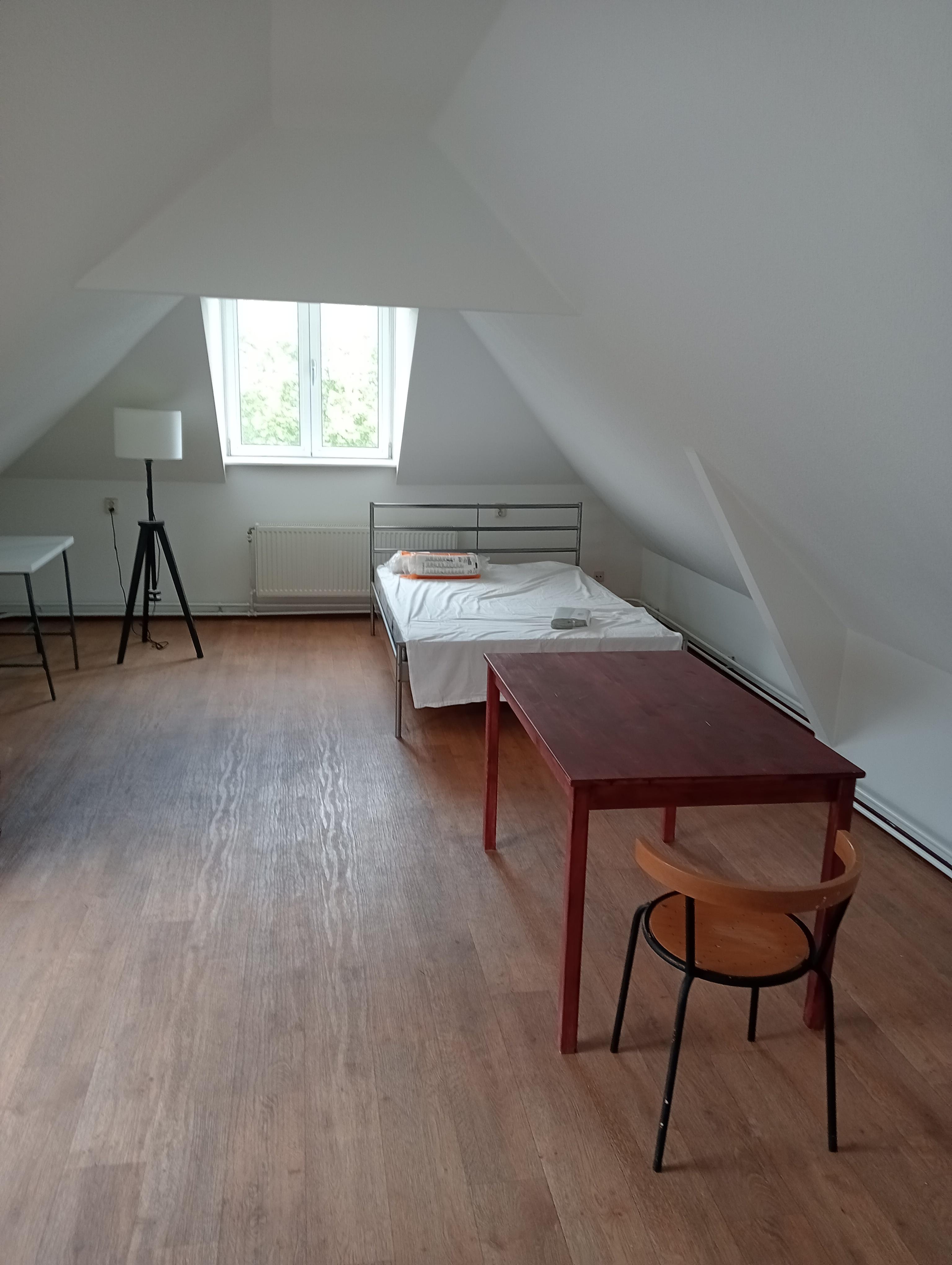 show all photos of Delistraat