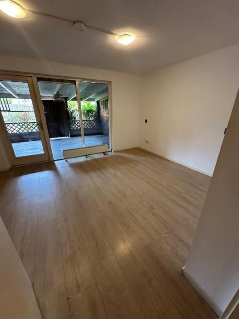 show all photos of Pontianakstraat