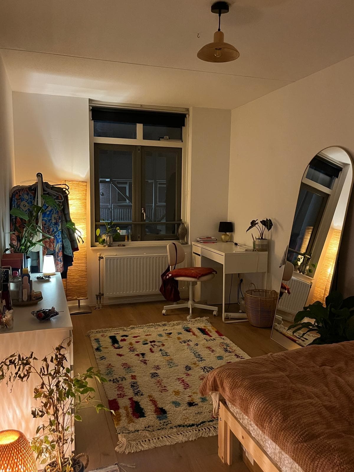 show all photos of Clioplein