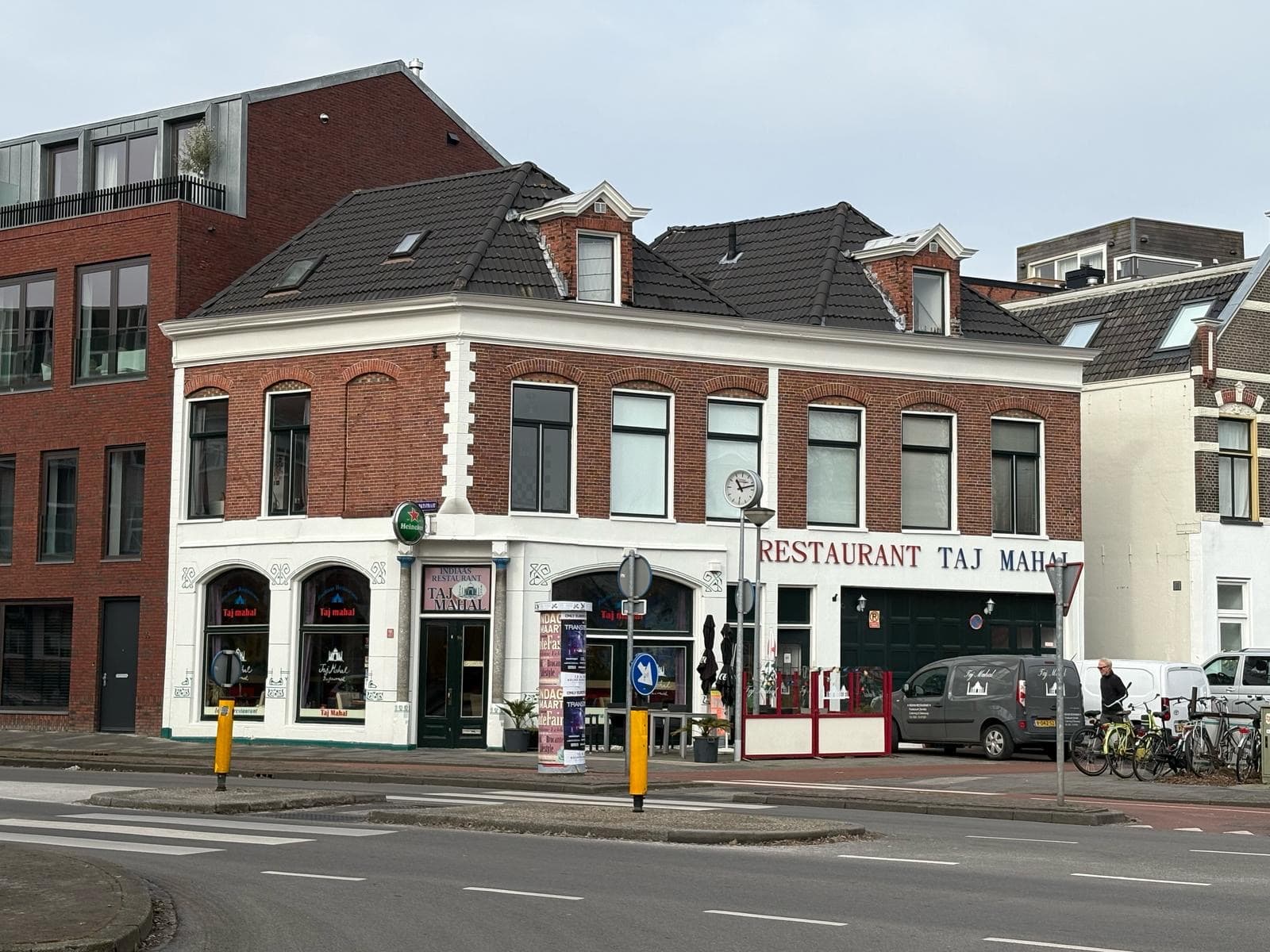 show all photos of Veemarktstraat