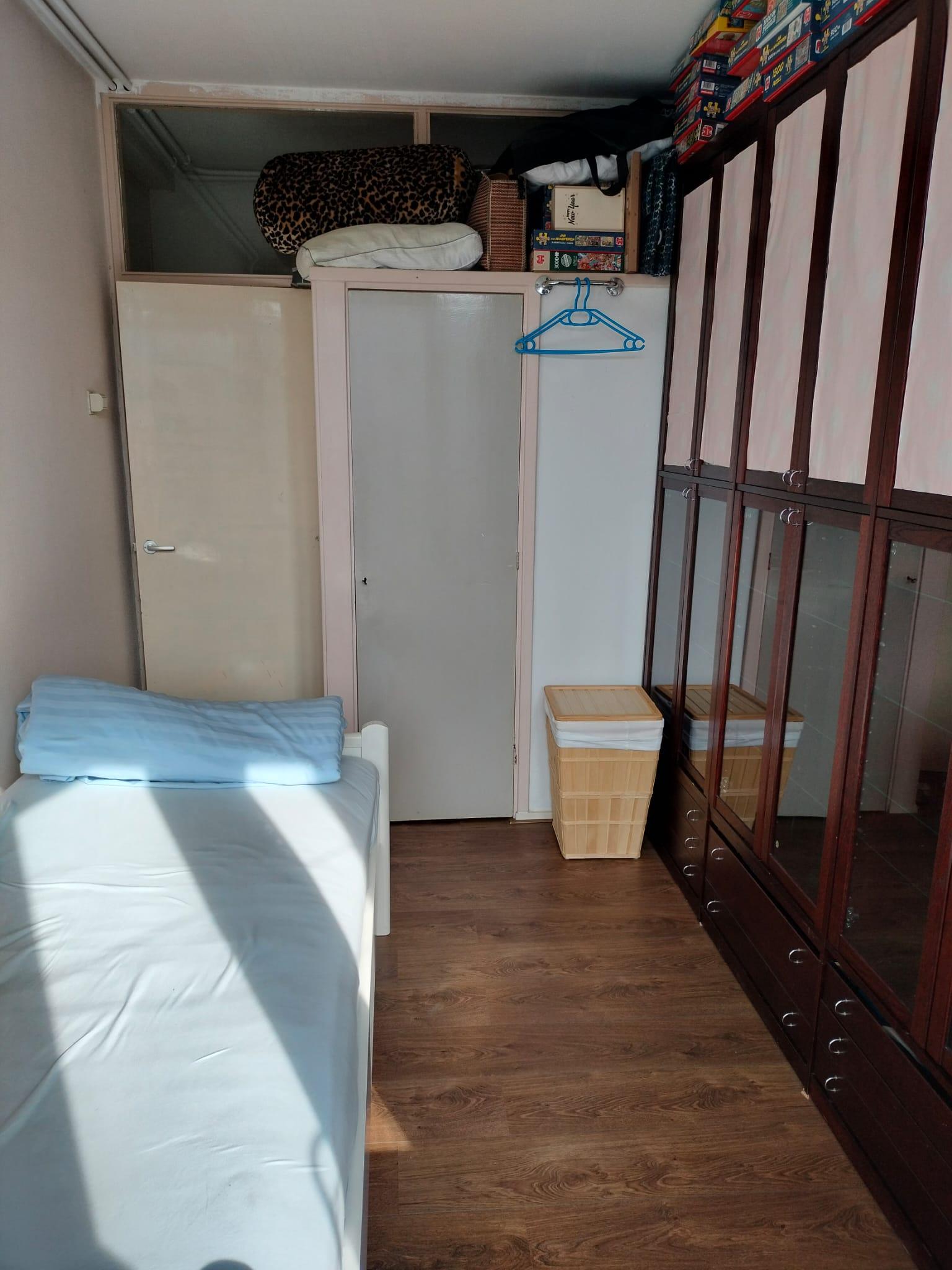 show all photos of Stavenissestraat