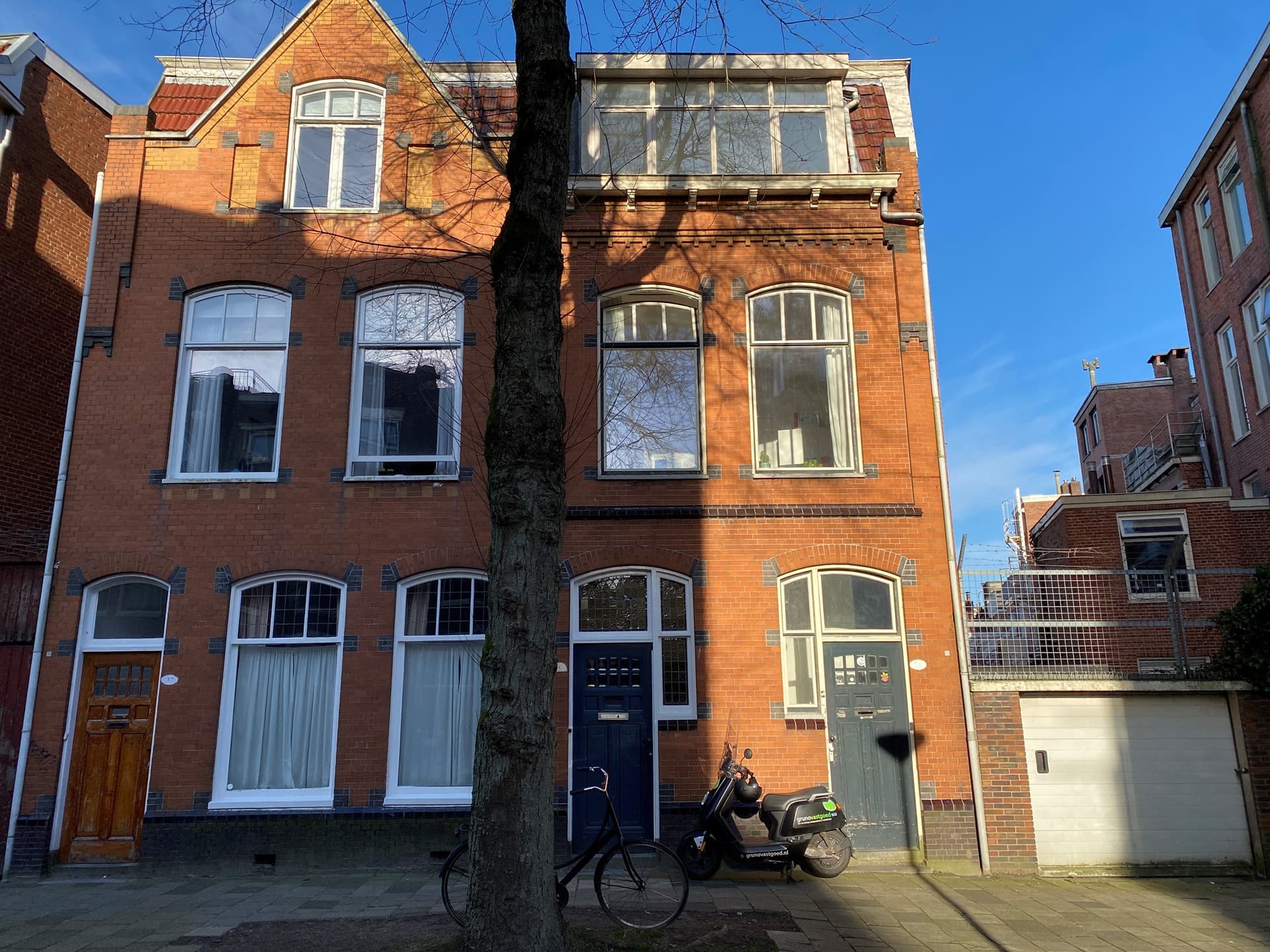 show all photos of Sint Lucasstraat