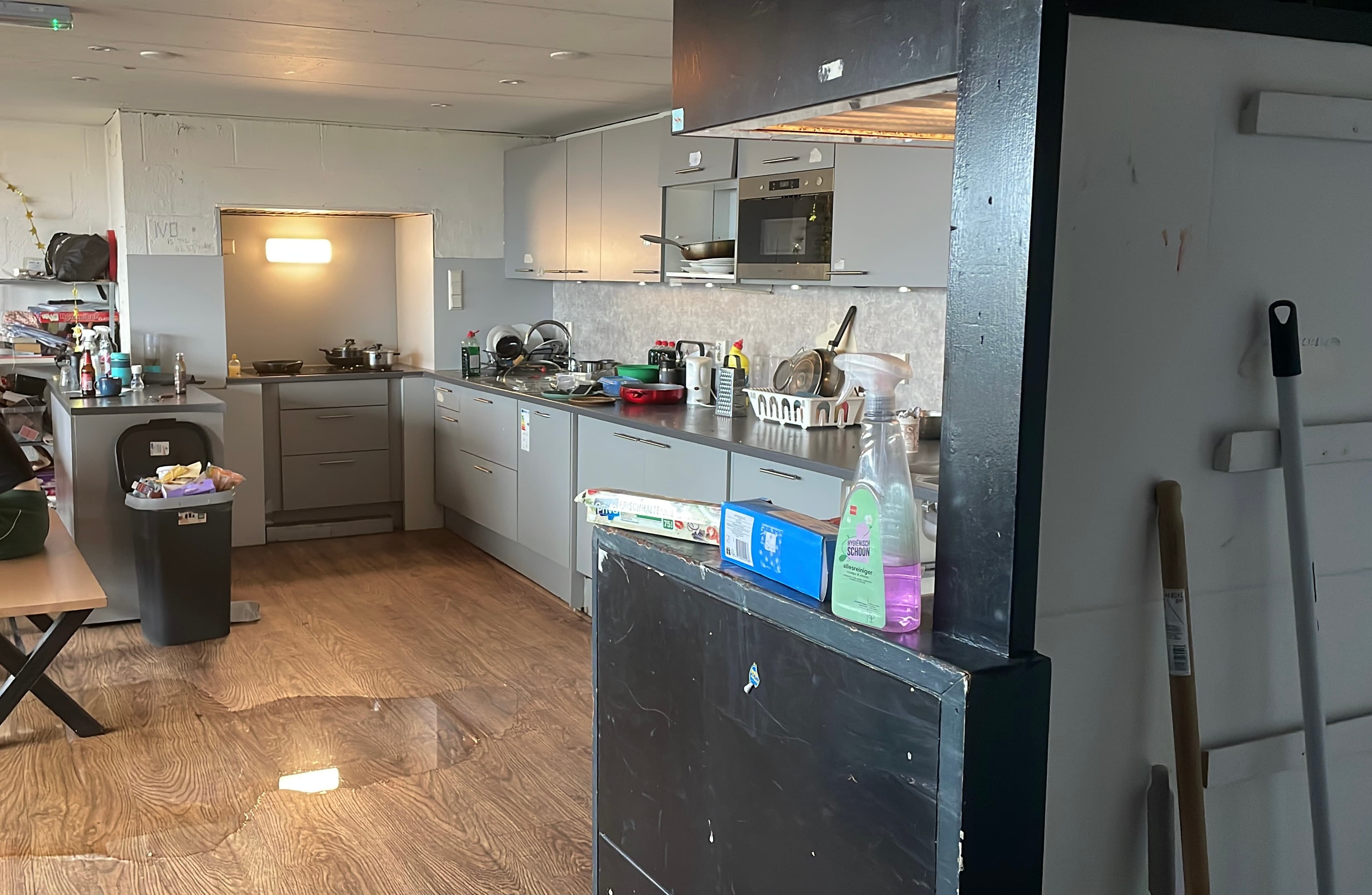 show all photos of Weesperstraat