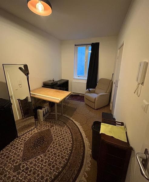 show all photos of Karrestraat