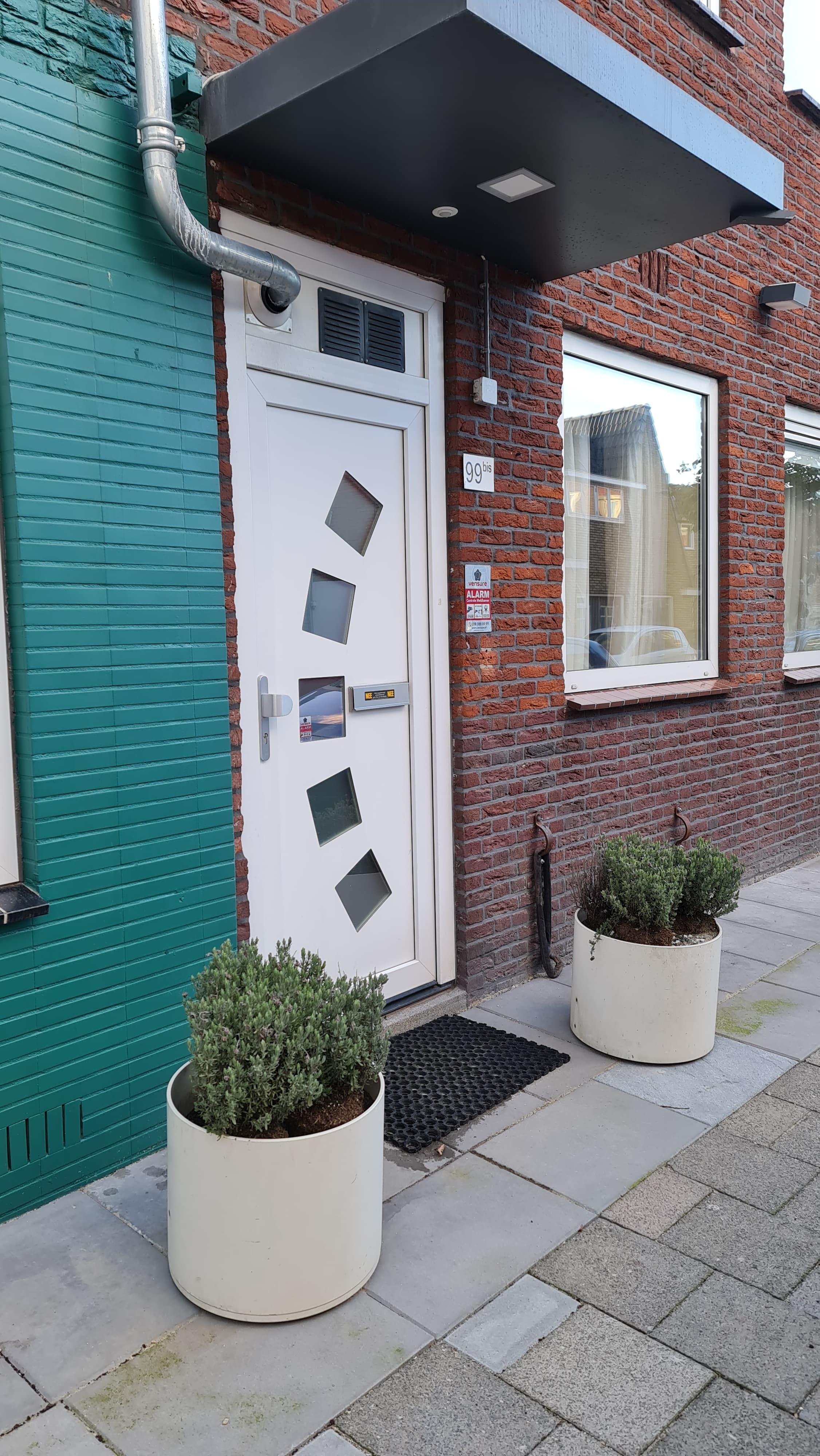 show all photos of Hermannus Elconiusstraat