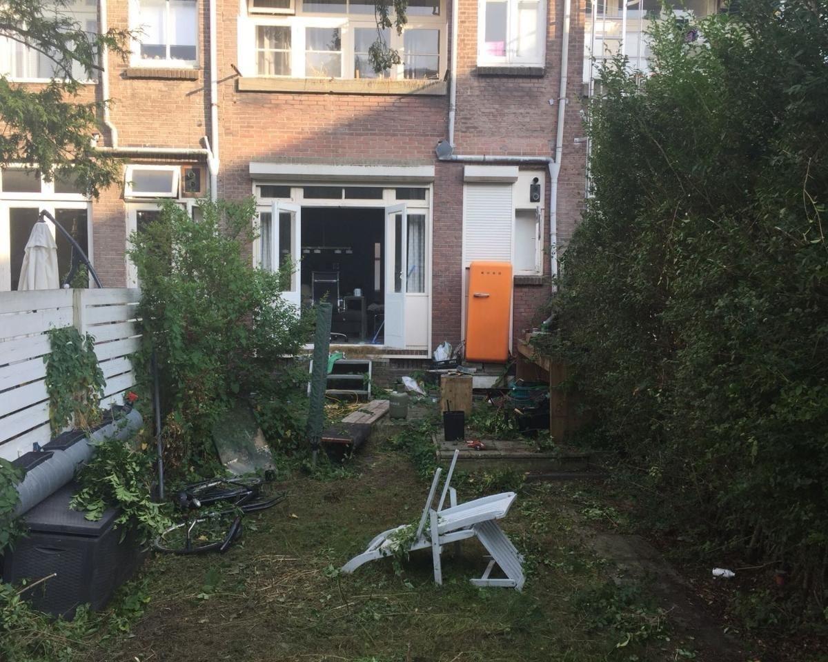 show all photos of Luzacstraat