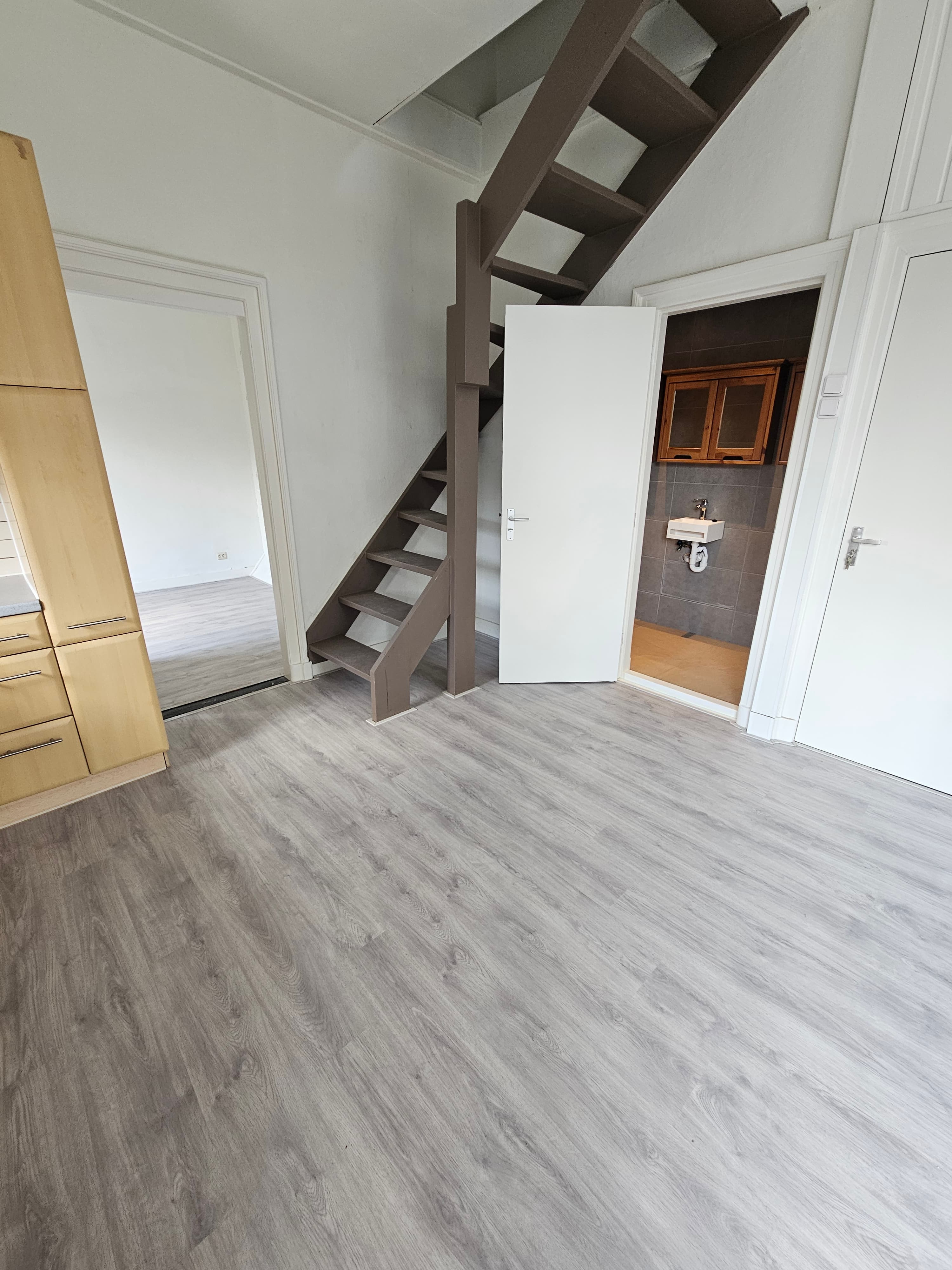 show all photos of Kanaalweg