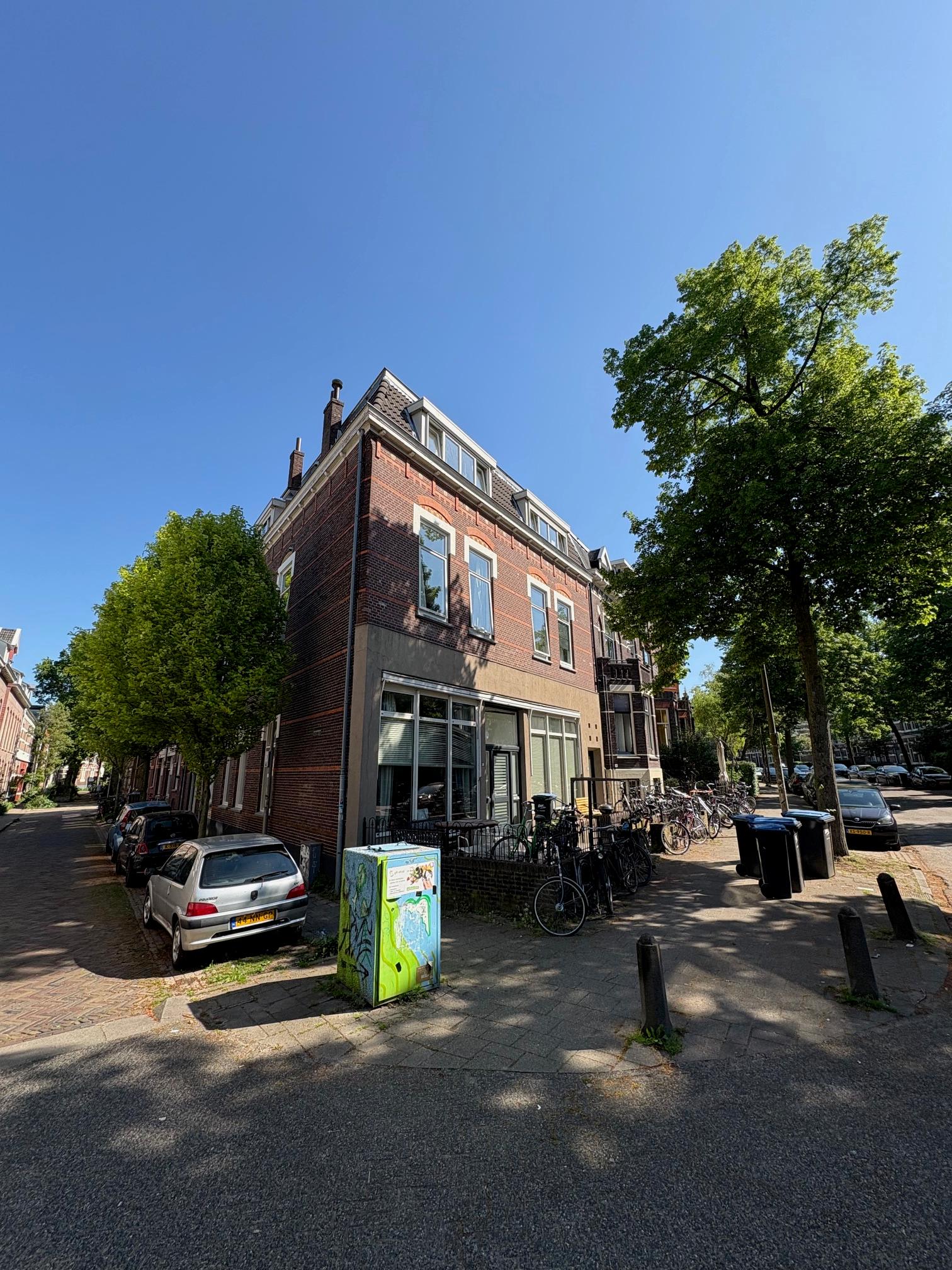 show all photos of Burghardt van den Berghstraat
