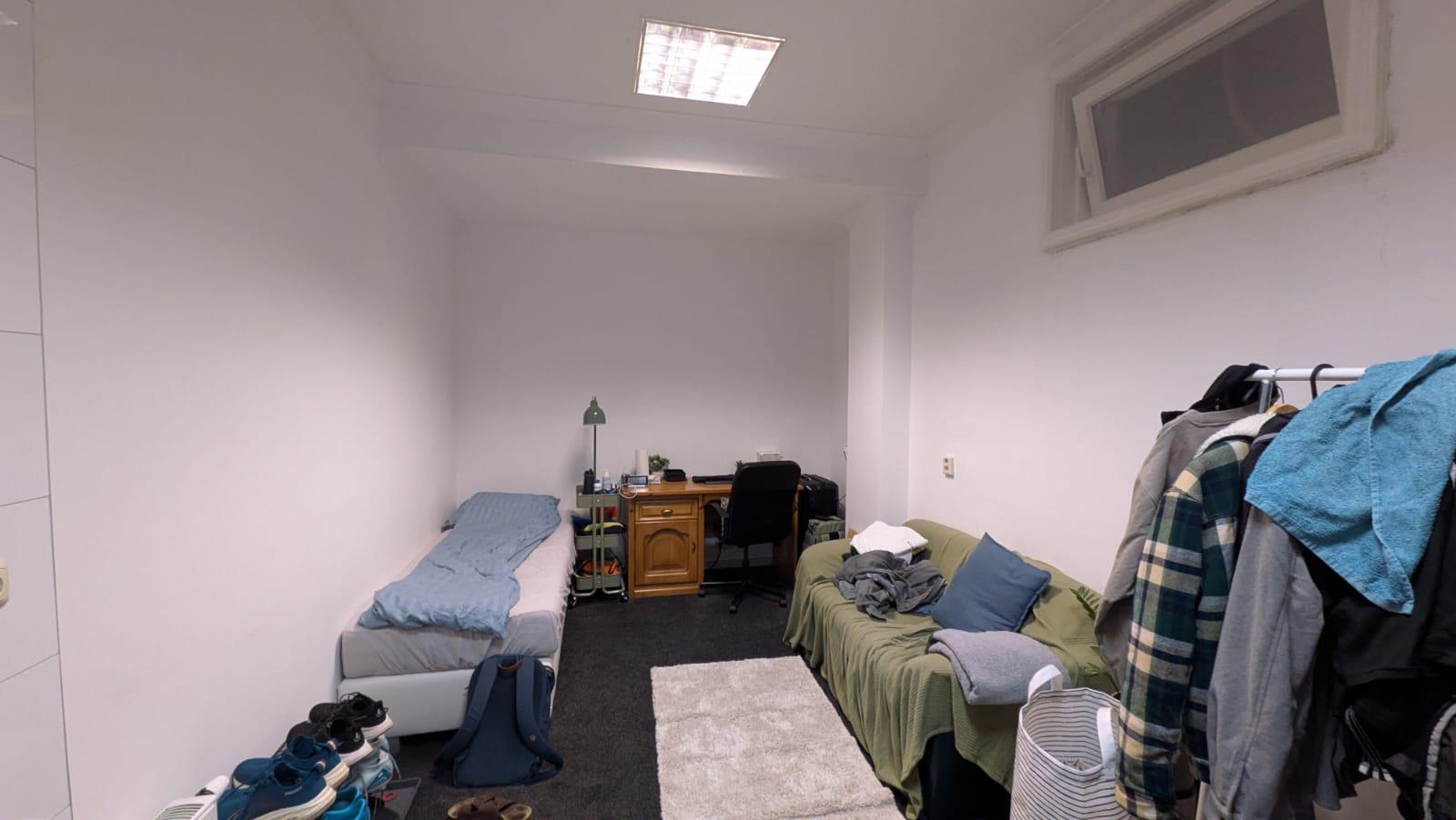 show all photos of Oude Doornakkersweg