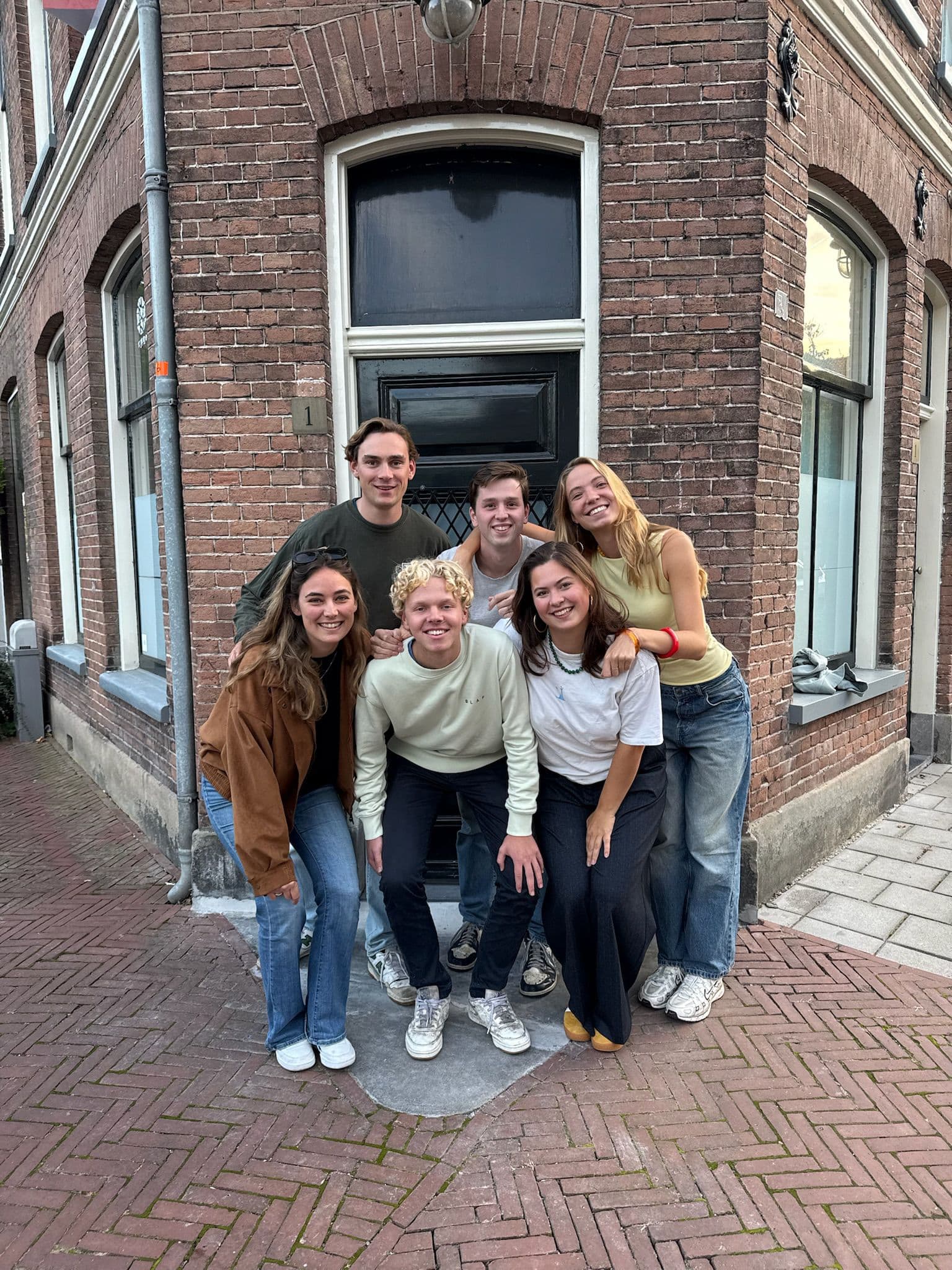 show all photos of Raamstraat