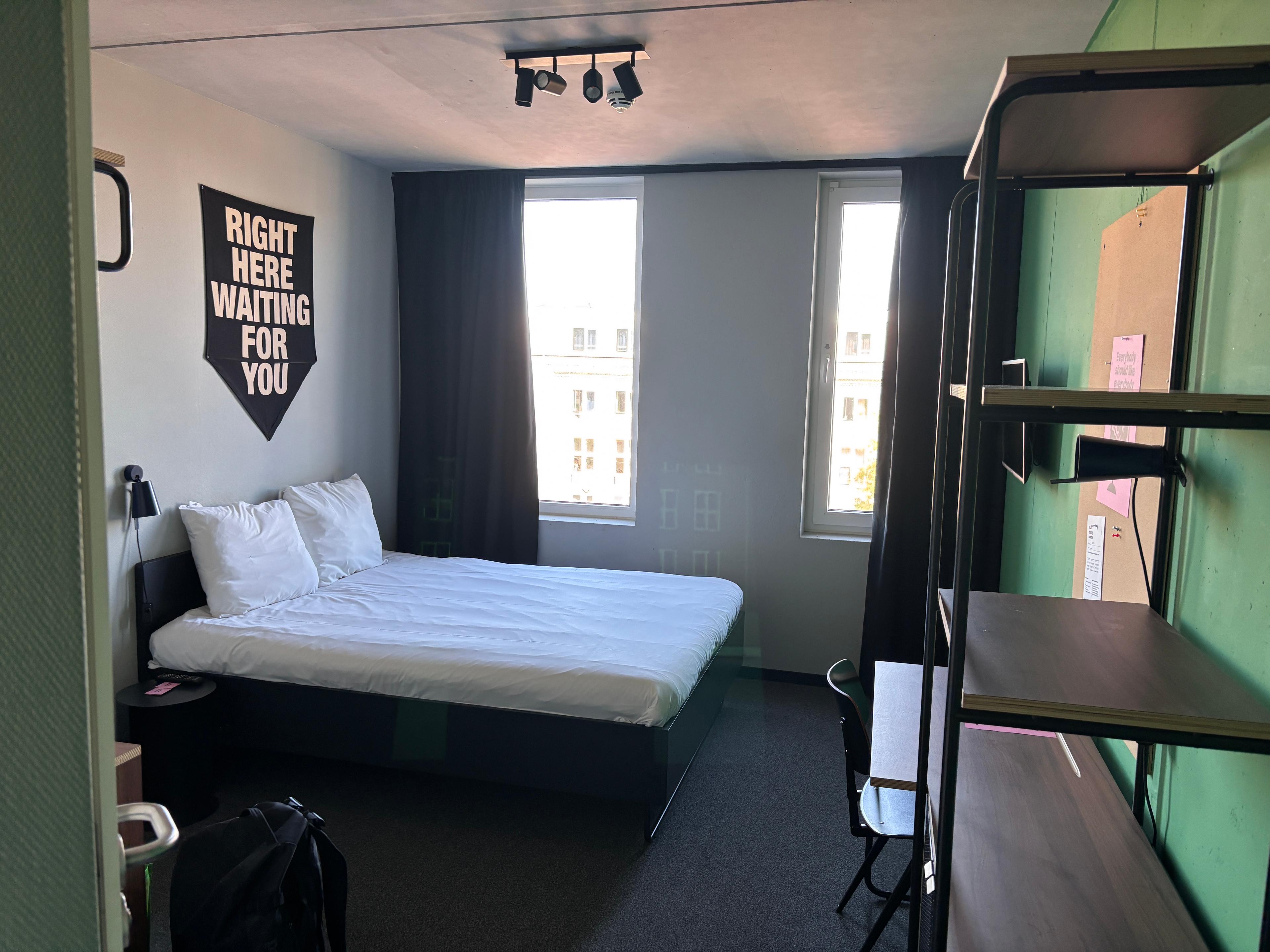 show all photos of Van Leeuwenhoekpark