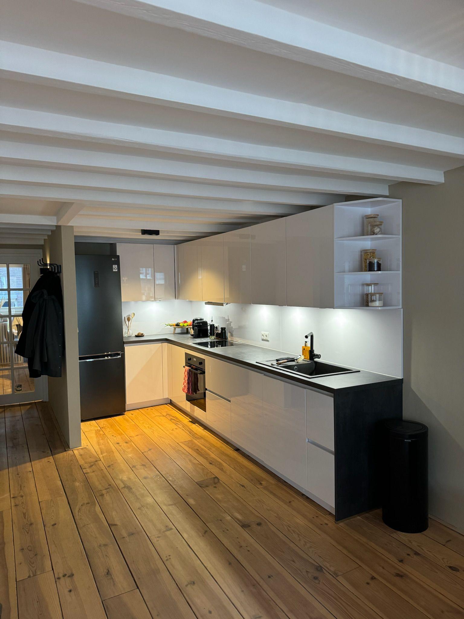 show all photos of Kanaalstraat