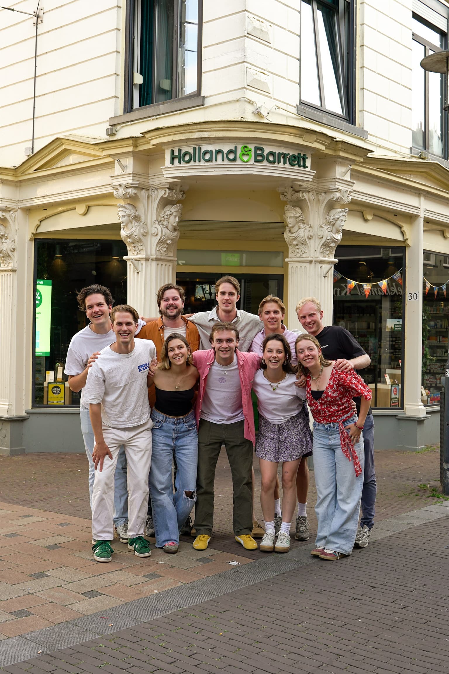 show all photos of Hoogstraat