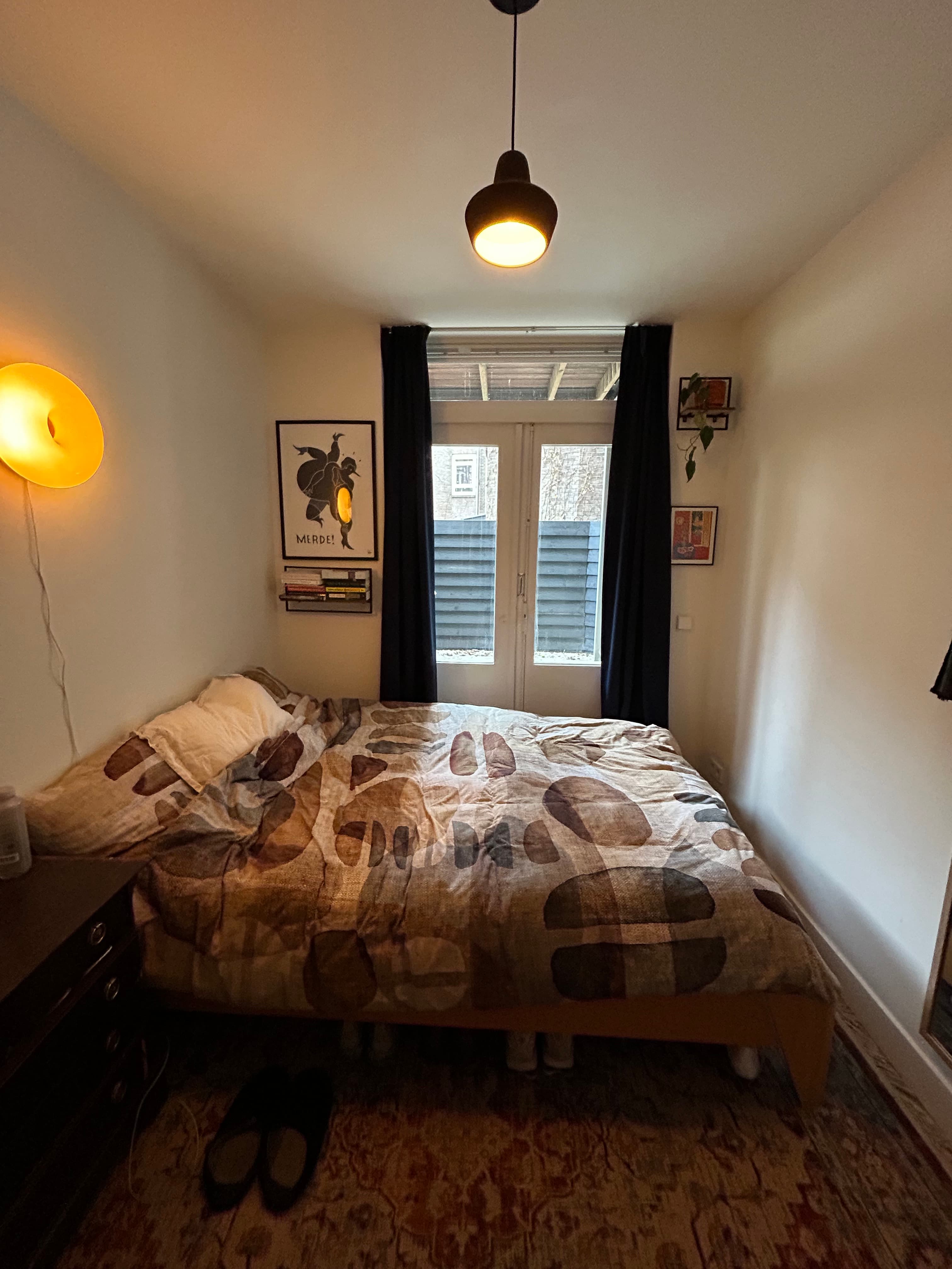 show all photos of Amstelkade