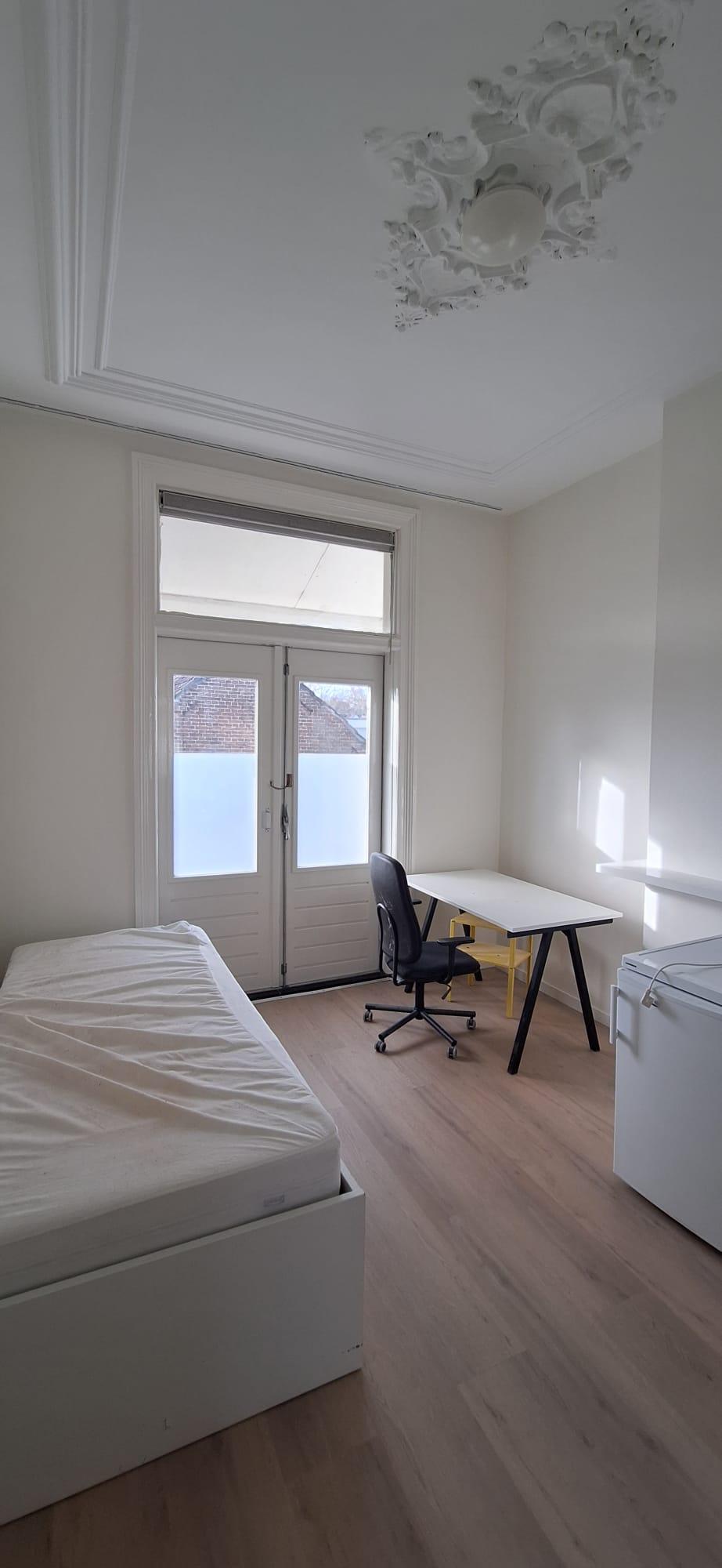 show all photos of Vrieseweg