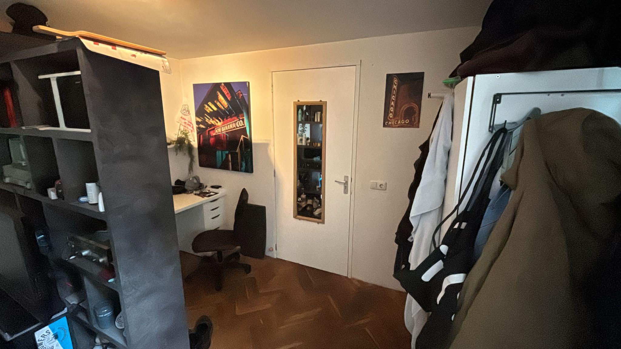 show all photos of Hippolytusbuurt