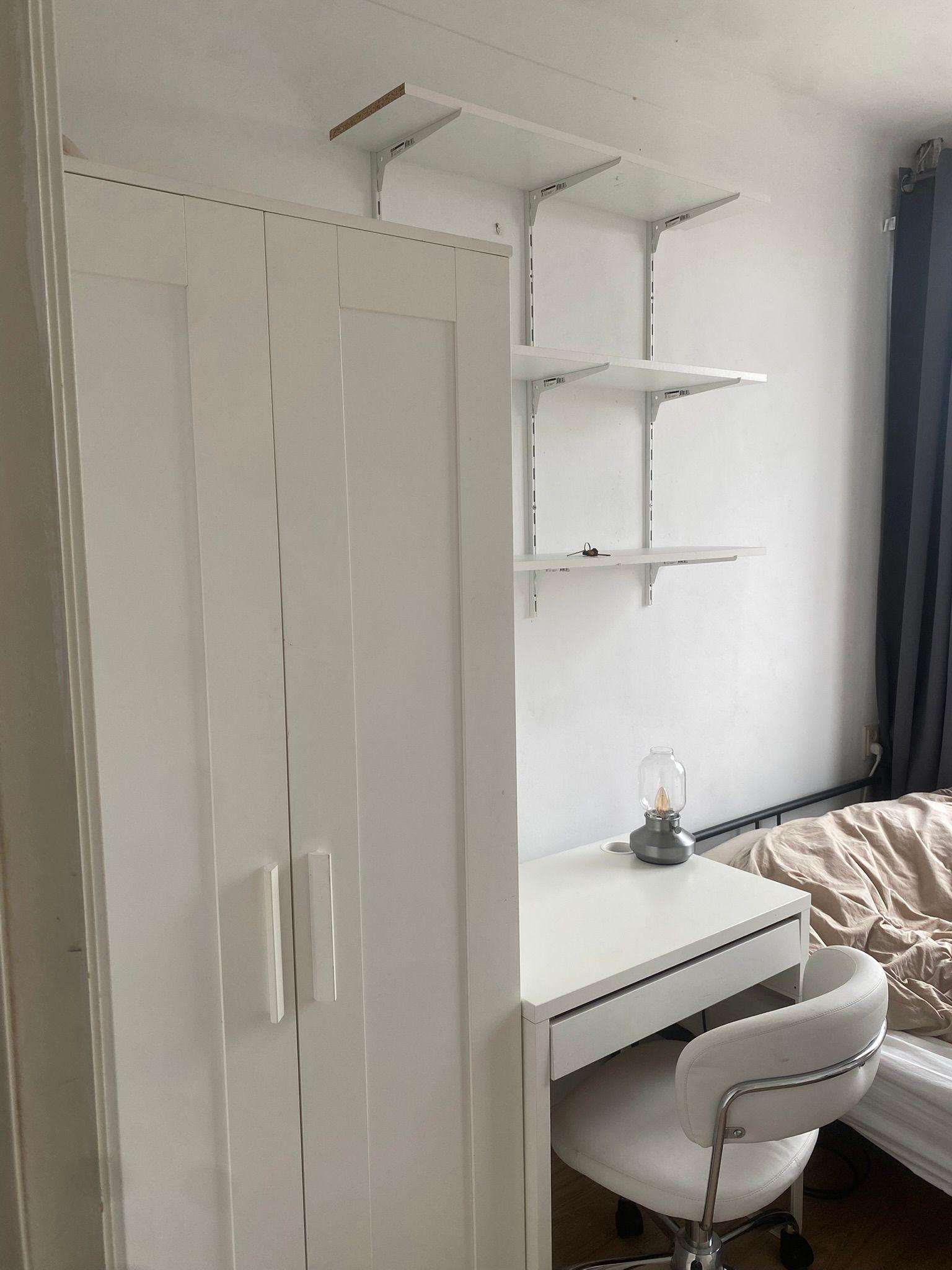 show all photos of Veenendaalkade